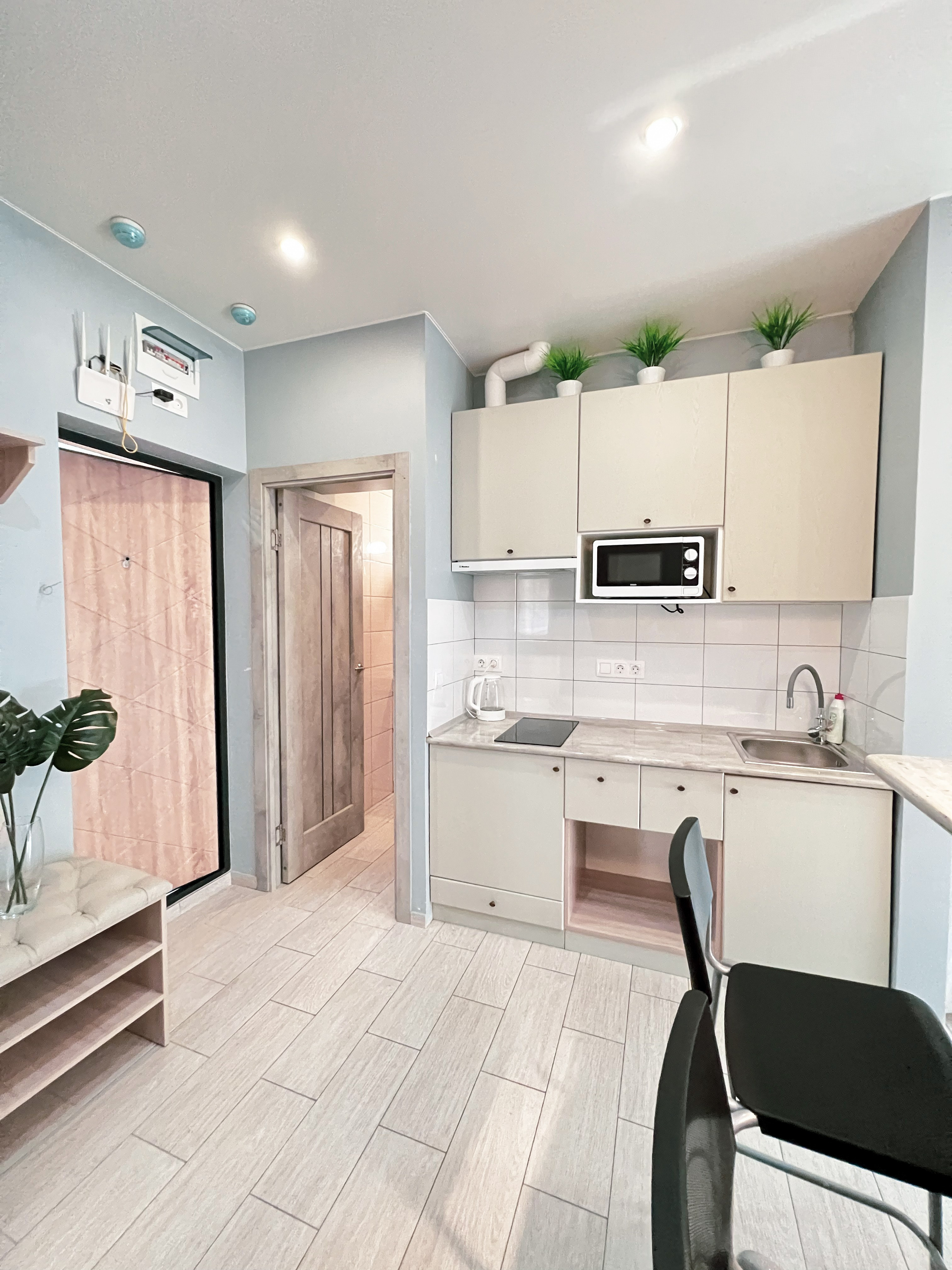 Центральный район Сочи: апартаменты у моря в доме с собственным бассейном!. Квартиры посуточно, длительно в Сочи, LARA APART GROUP