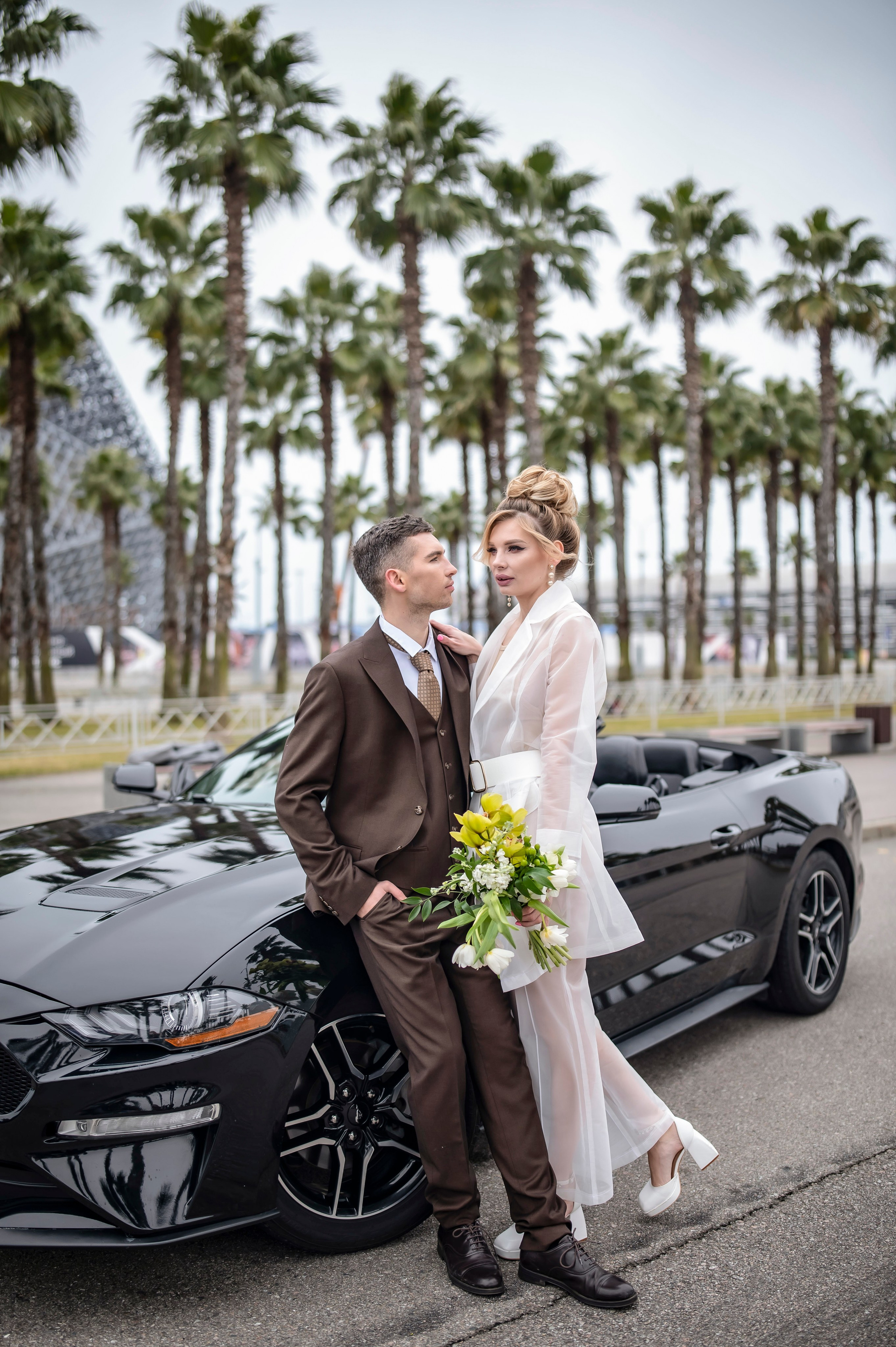 Свадьба в аллее пальм. Наталья Слесаренко фотограф в Сочи