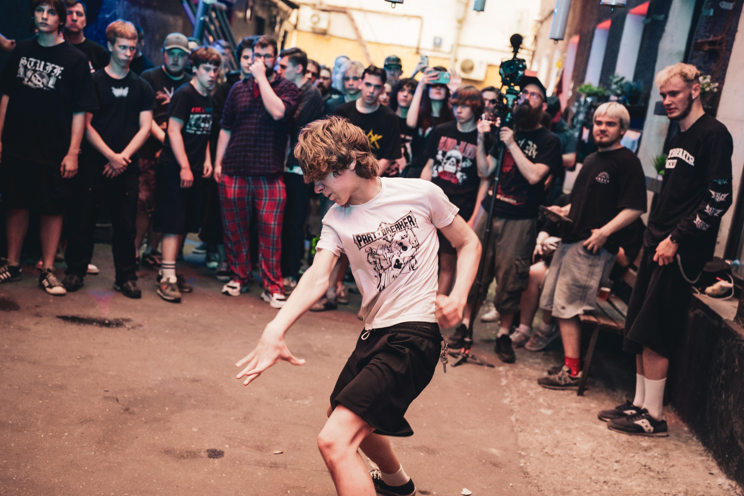 /brainrot/, ://Sign_off, PARTYBREAKER, WLVS 13.06.2026 в Смене. Репортажный фотограф в Москве Legiodot