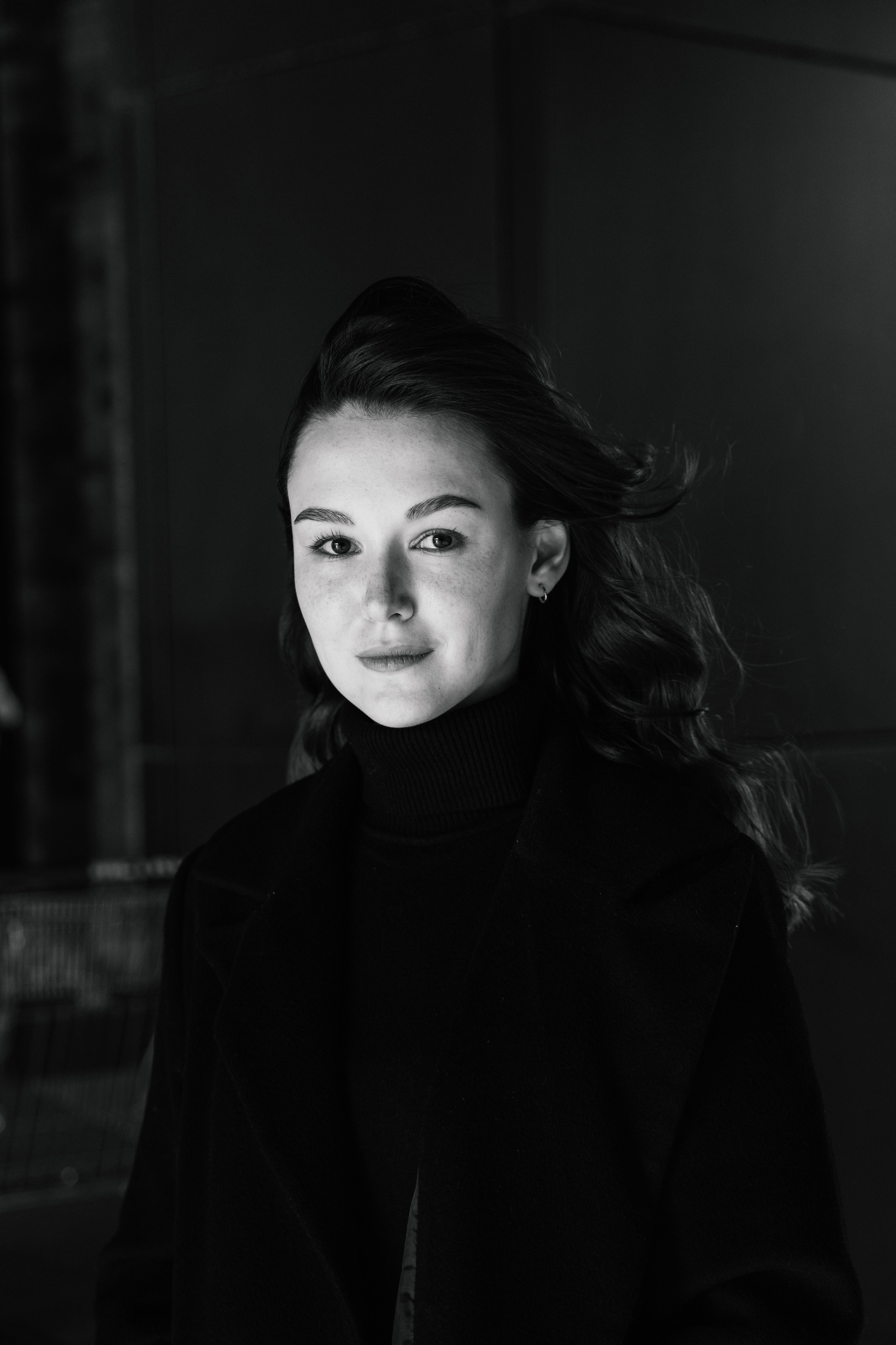 Women’s Portraits. Street & Portrait photographer Lina Thorne based in Moscow
