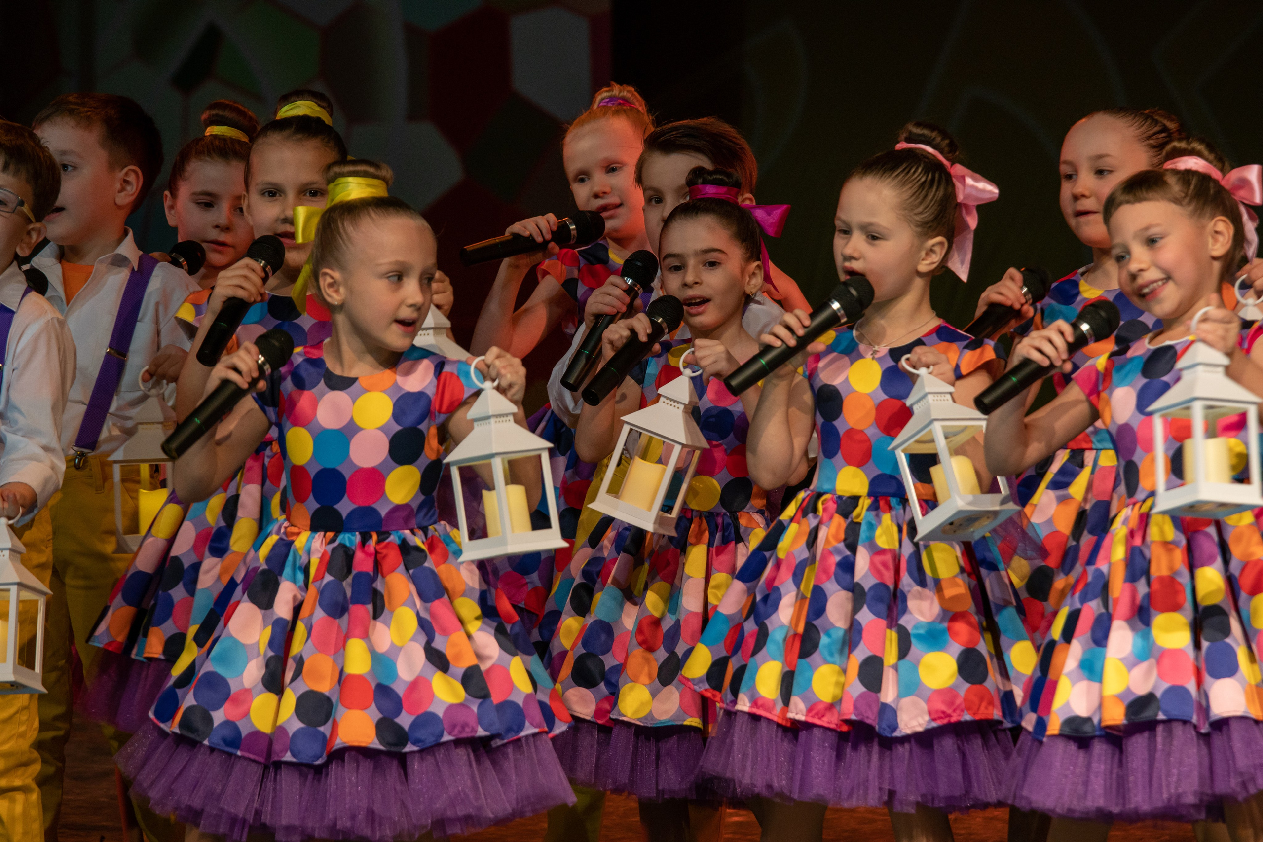 Съёмка концерта для Домисольки, большой концертный зал Космос. «Студия DRONAVT`s» — видеосъёмка и фотография г. Москва