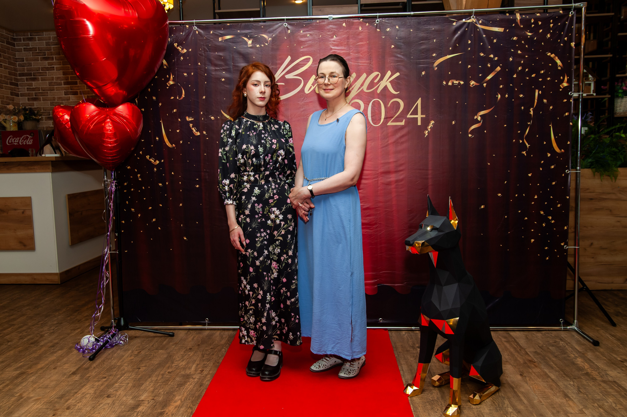 Выпускной МАОУ СОШ № 17 им. Эдуарда Есаяна. Свадебный и семейный фотограф Денис Лукьянов в Краснодаре, Краснодарском крае и Республике Крым