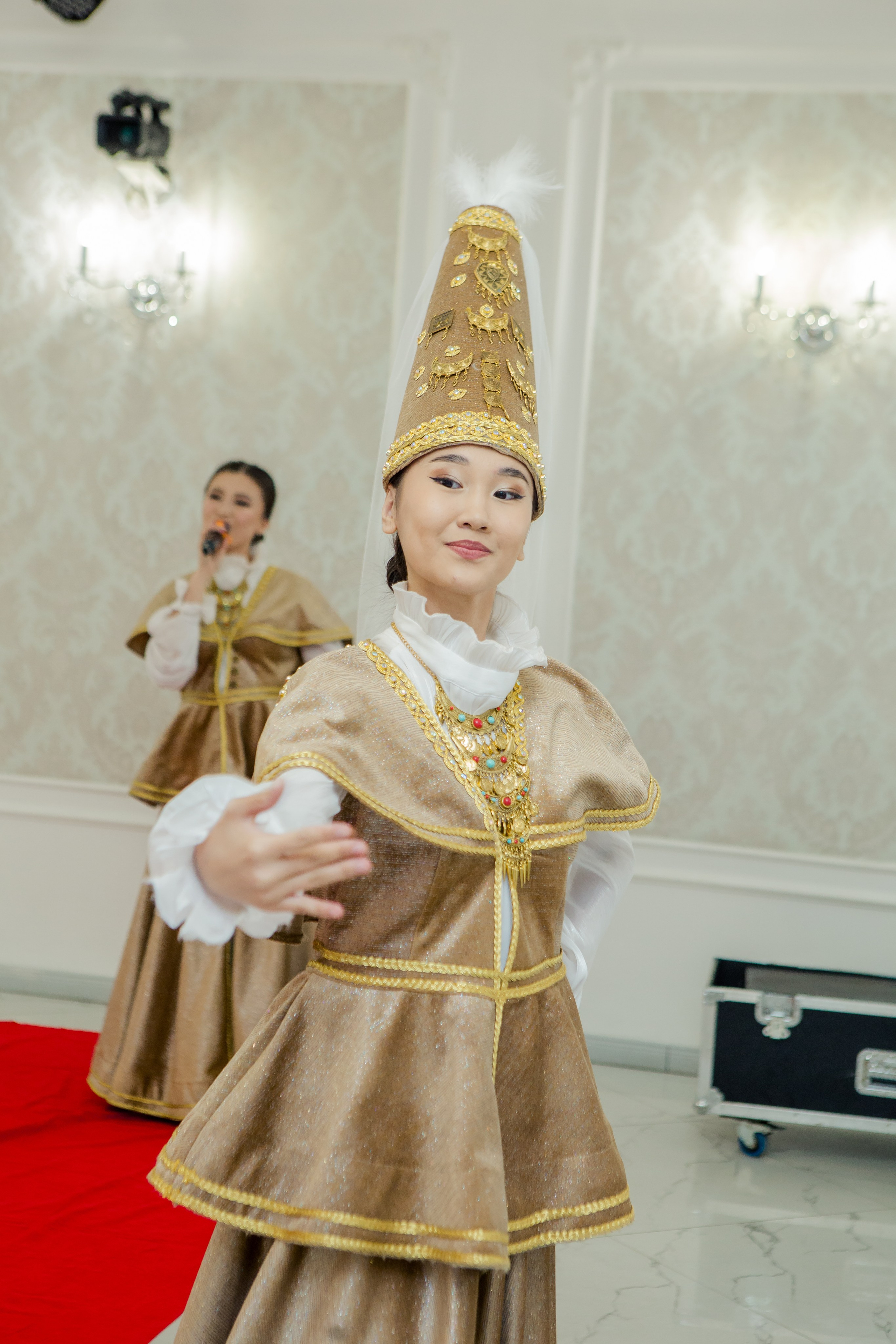 QYZ UZATU ZHADYRA. Свадебный и репортажный фотограф в Астане T.Yertay «Nomad media»