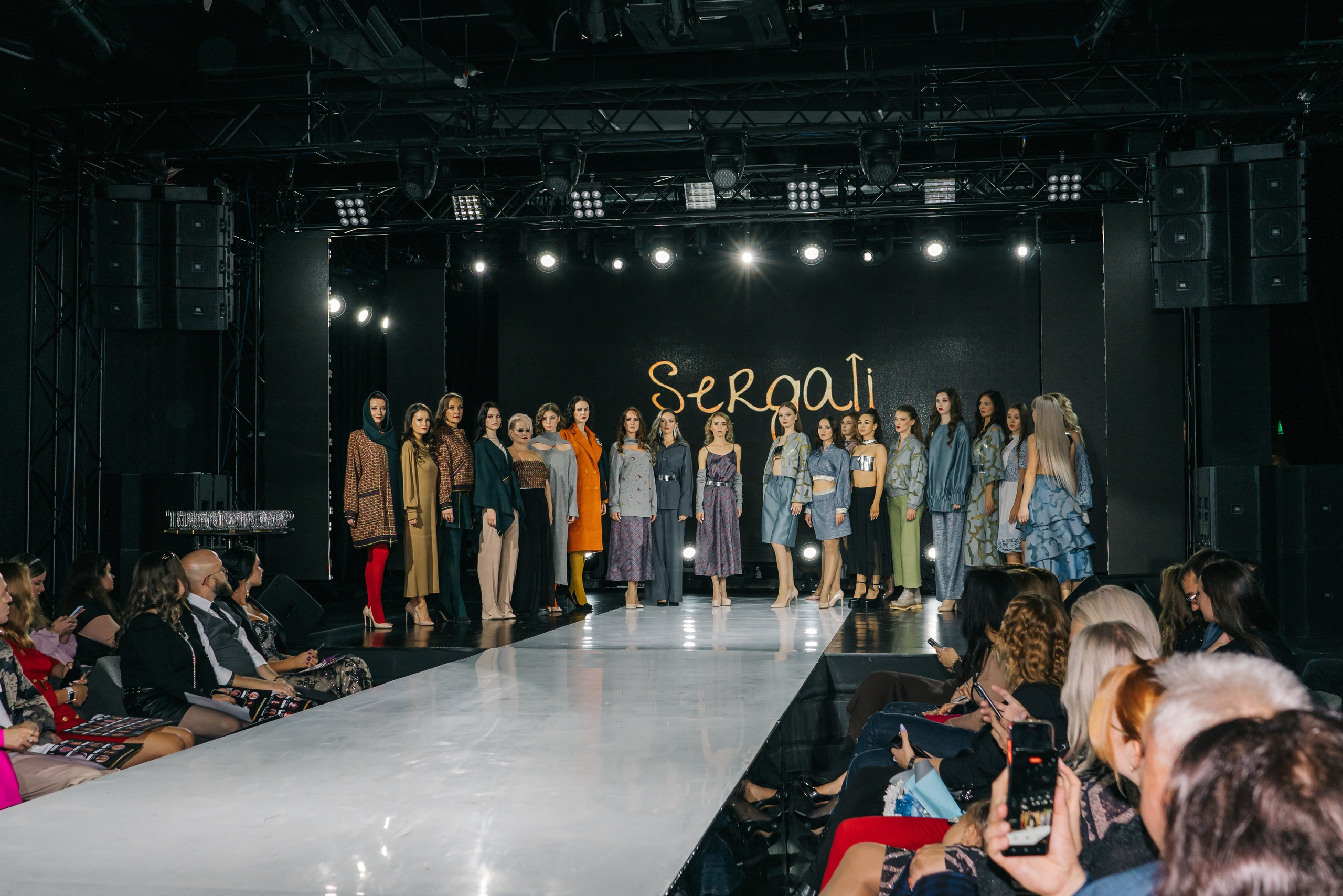 World fashion. Женский фотограф в Москве Анастасия Сидорова