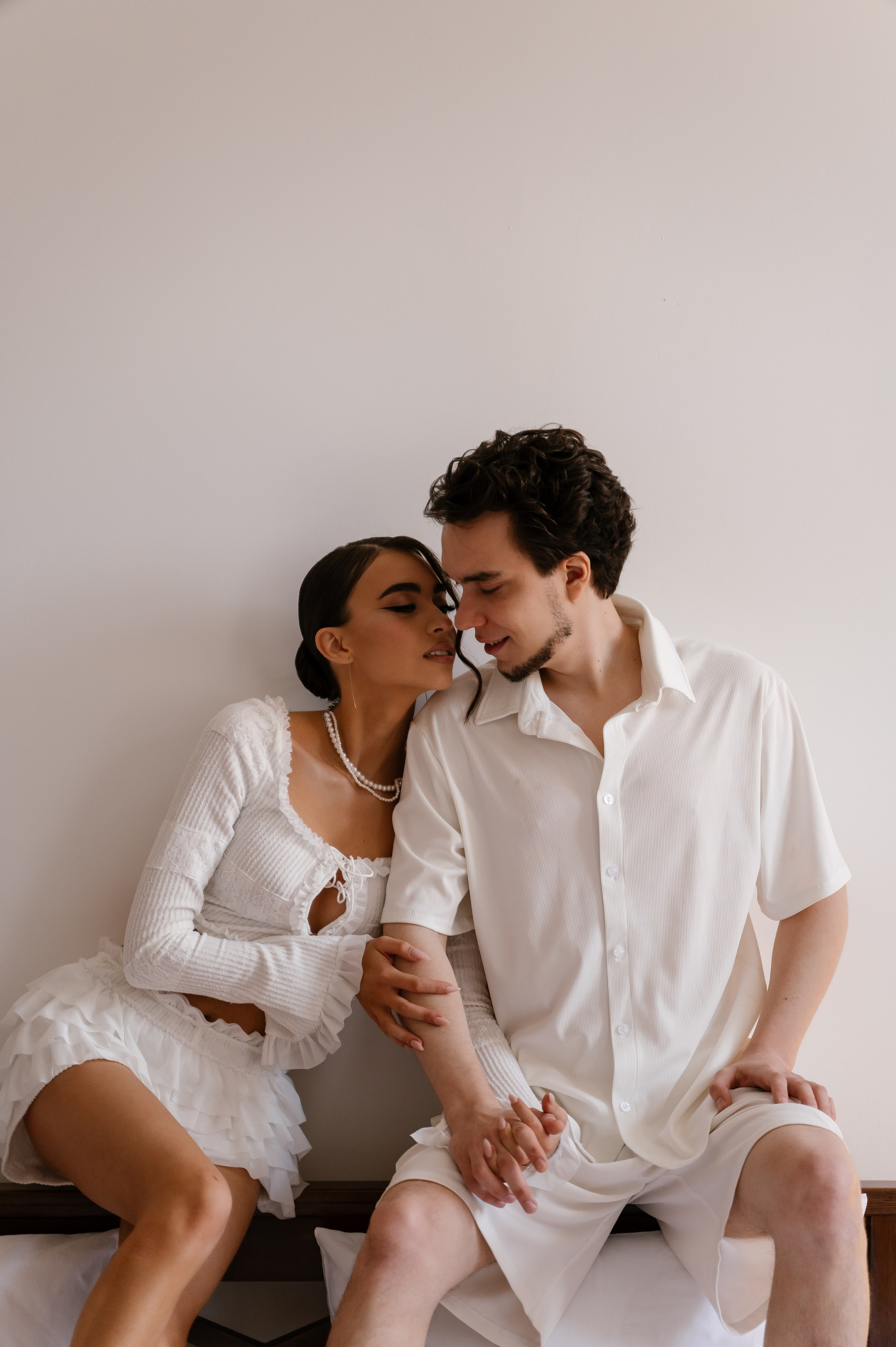 Утро жениха и невесты и съемка в студии. Свадебный и семейный фотограф Пенза Анастасия Артюшкина