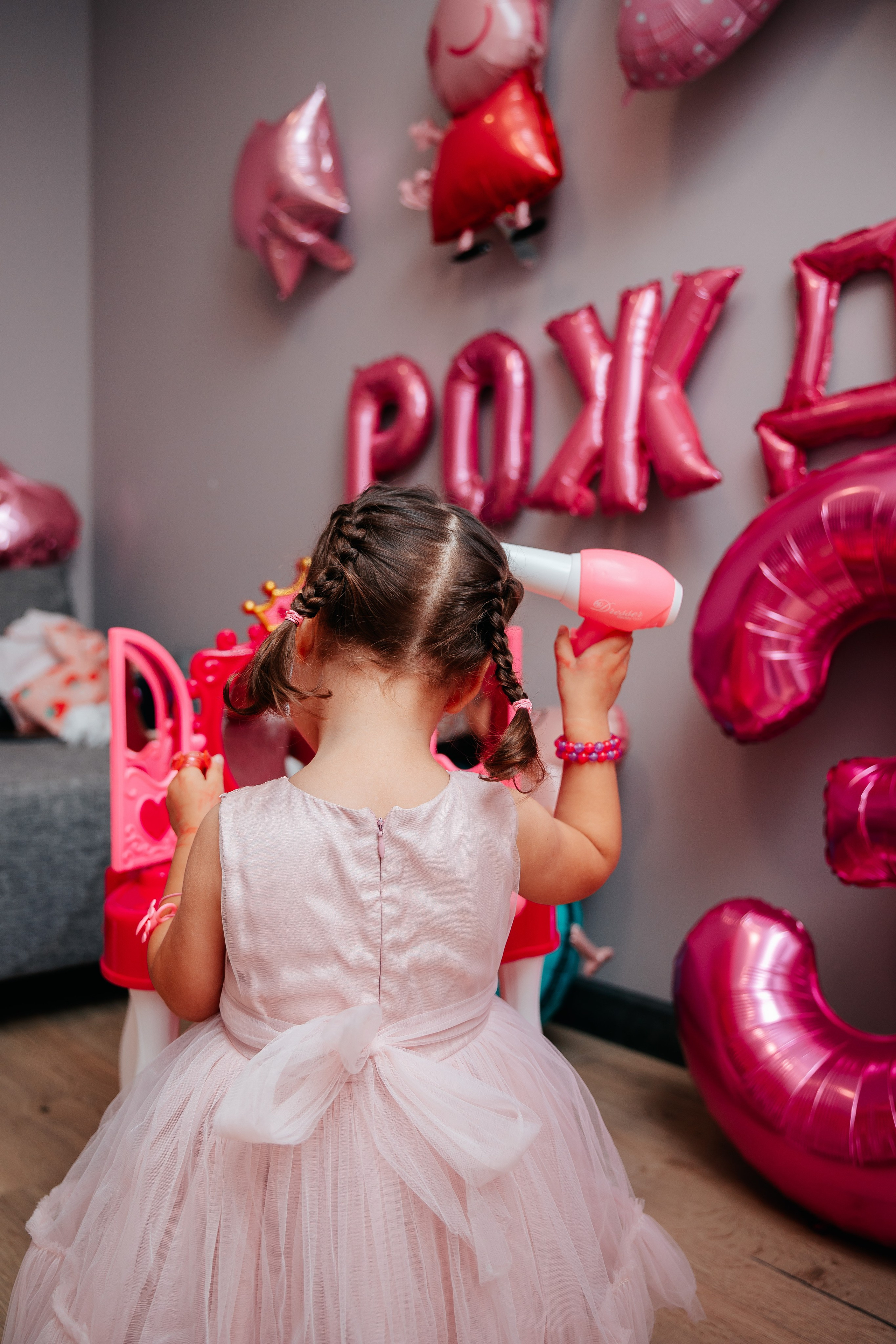 Карине 3 годика. Семейный lifestyle фотограф в Санкт-Петербурге Людмила Пахомова