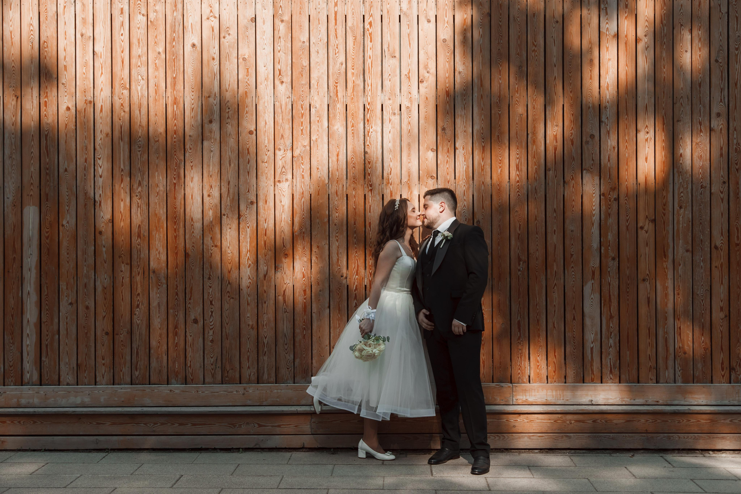 Рома и Оля, ЗАГС в г. Королев, прогулка по ВДНХ. Свадебный и репортажный фотограф (Москва, Королев и другие)