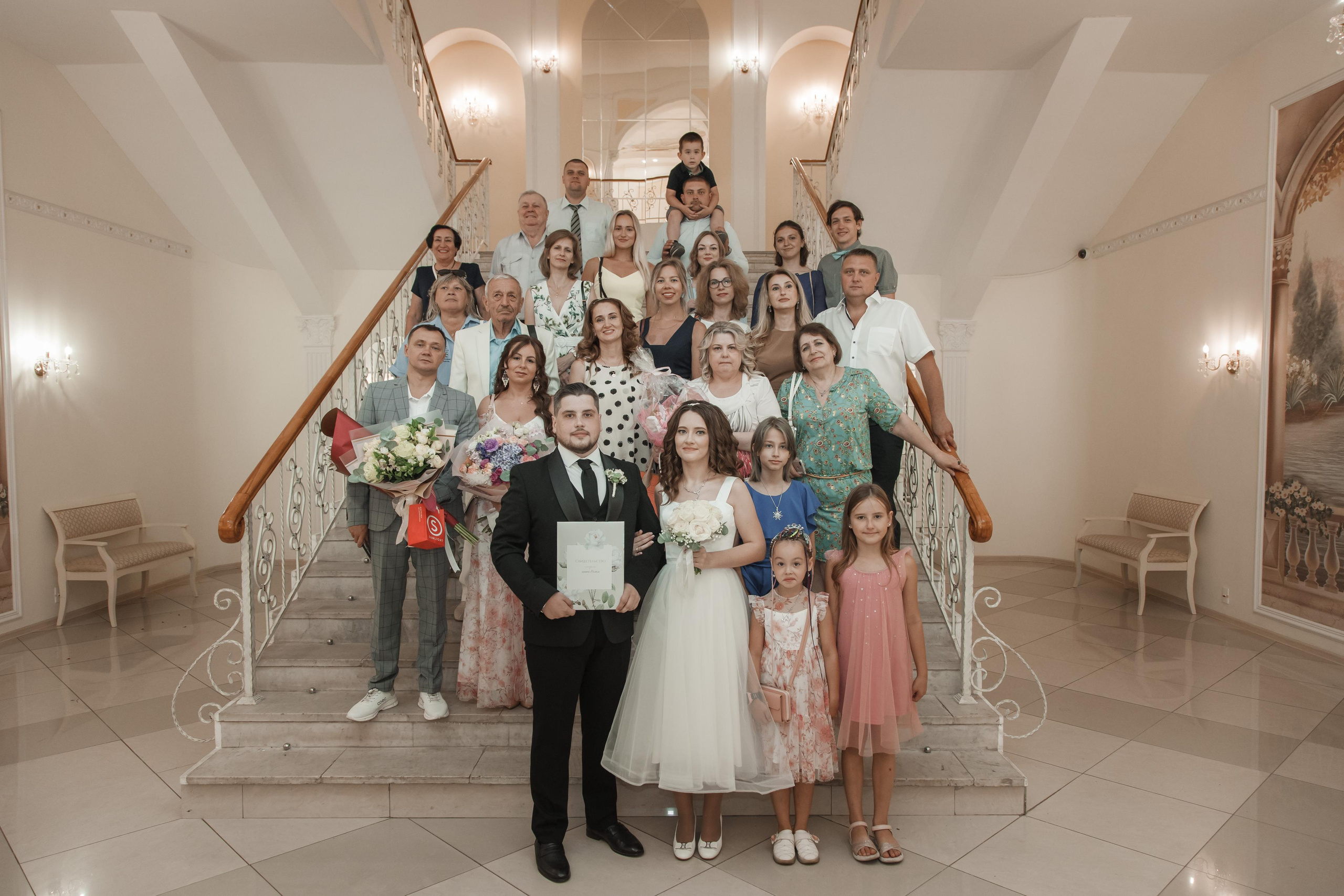 Рома и Оля, ЗАГС в г. Королев, прогулка по ВДНХ. Свадебный и репортажный фотограф (Москва, Королев и другие)