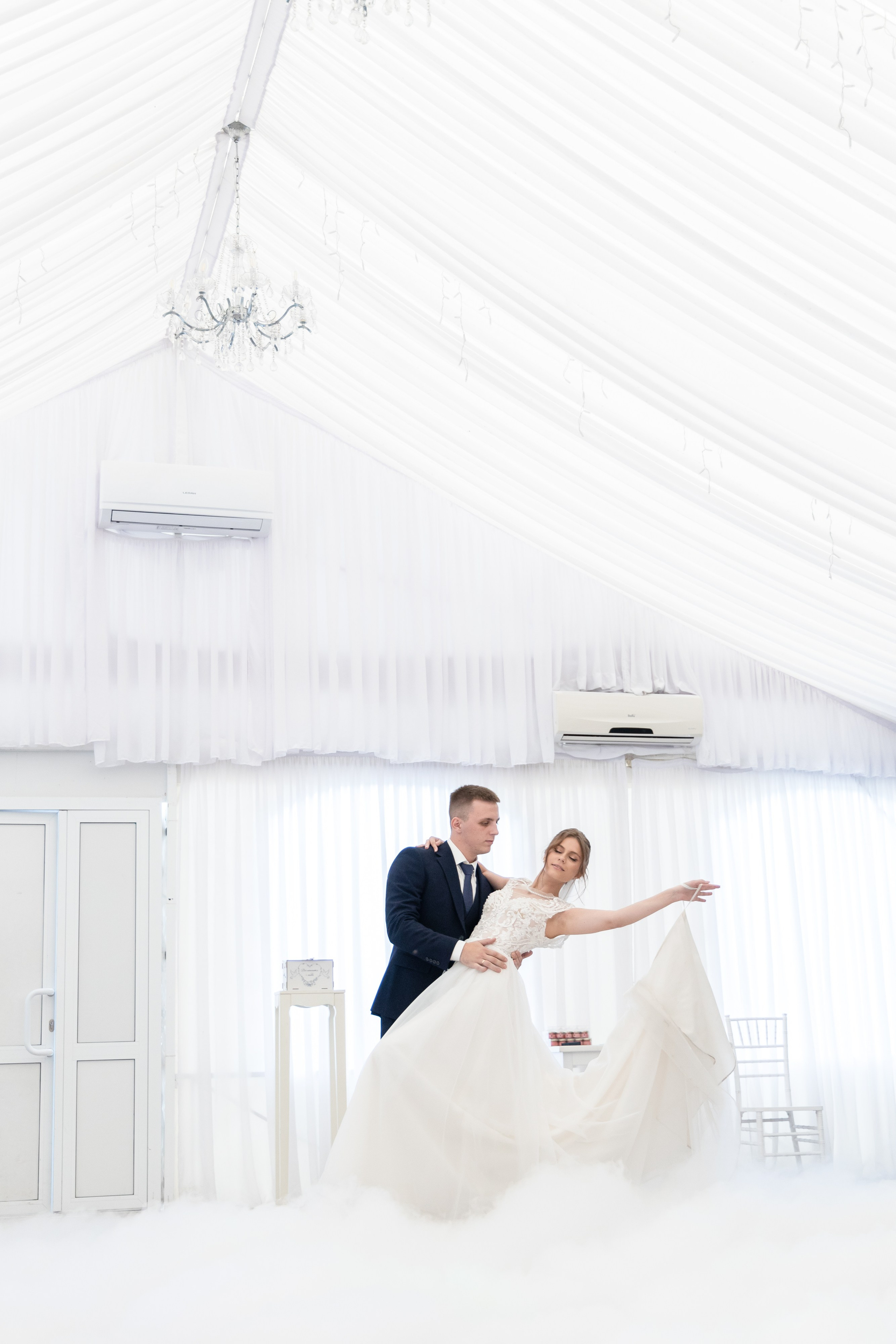 Ксения и Антон (полный день). Фотограф в Барнауле Юлия Садвокасова