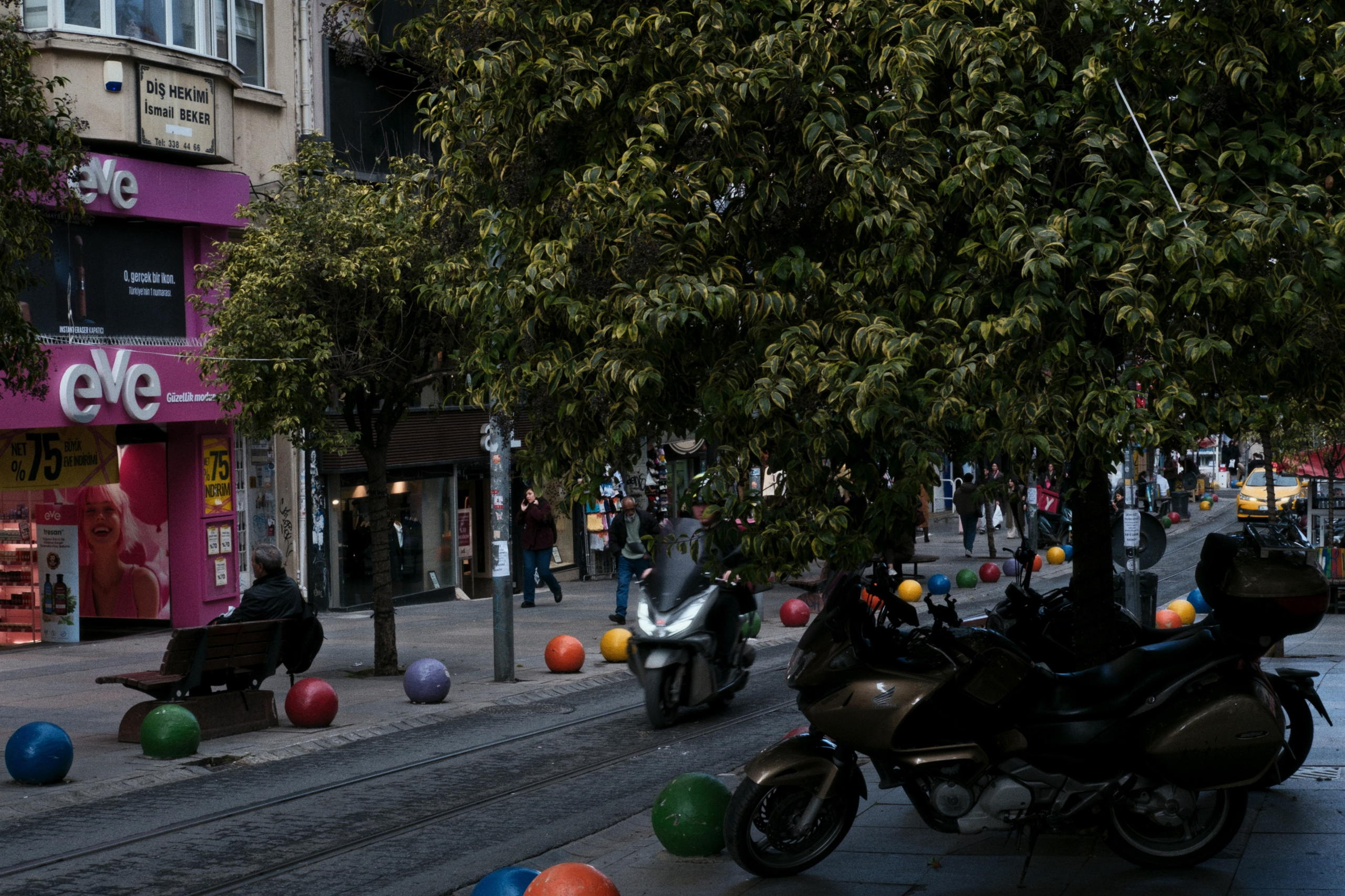 Kadikoy x Moda, Istanbul / Türkey AW25. Фотограф Юрин Евгений