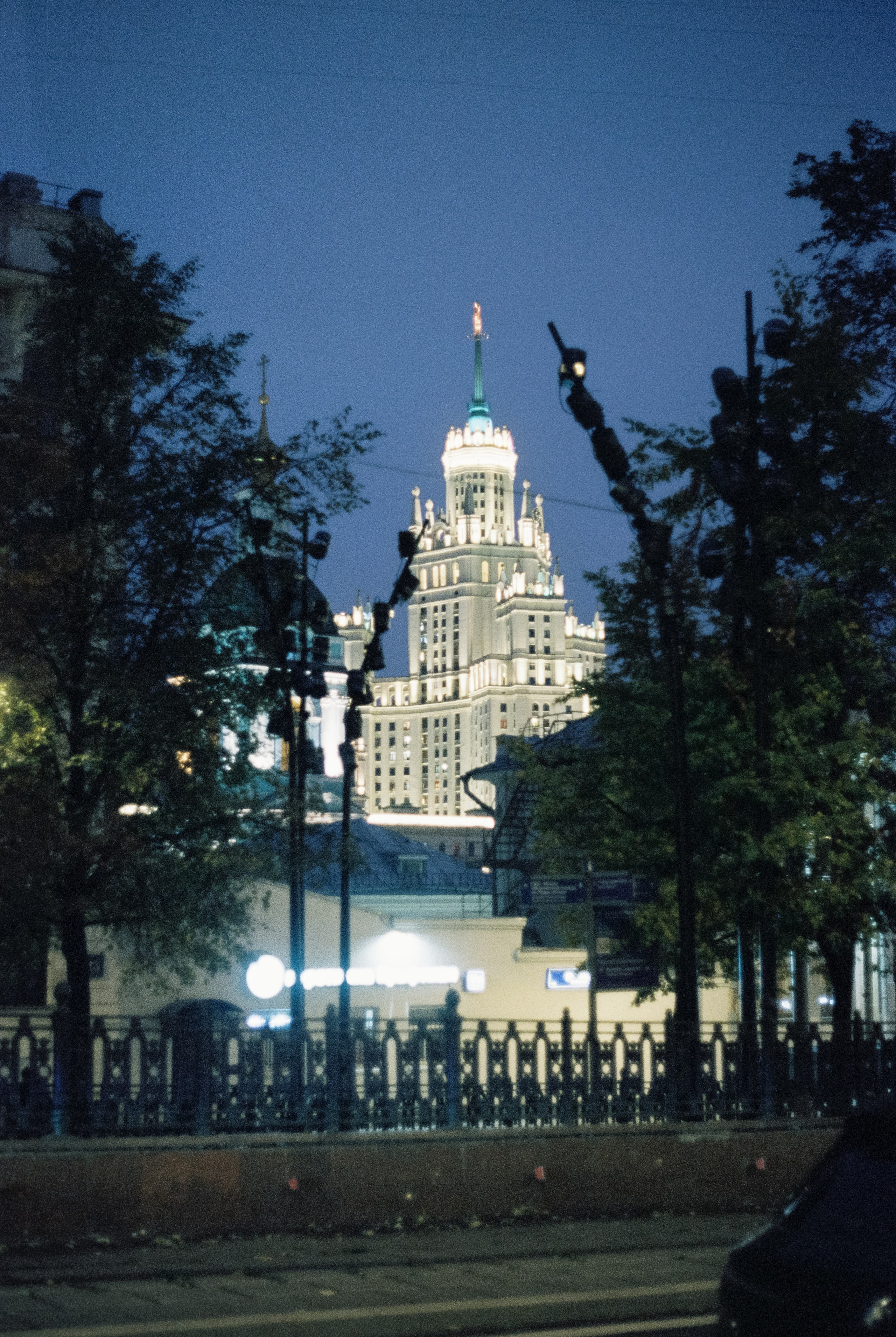 Москва вечером на пленку