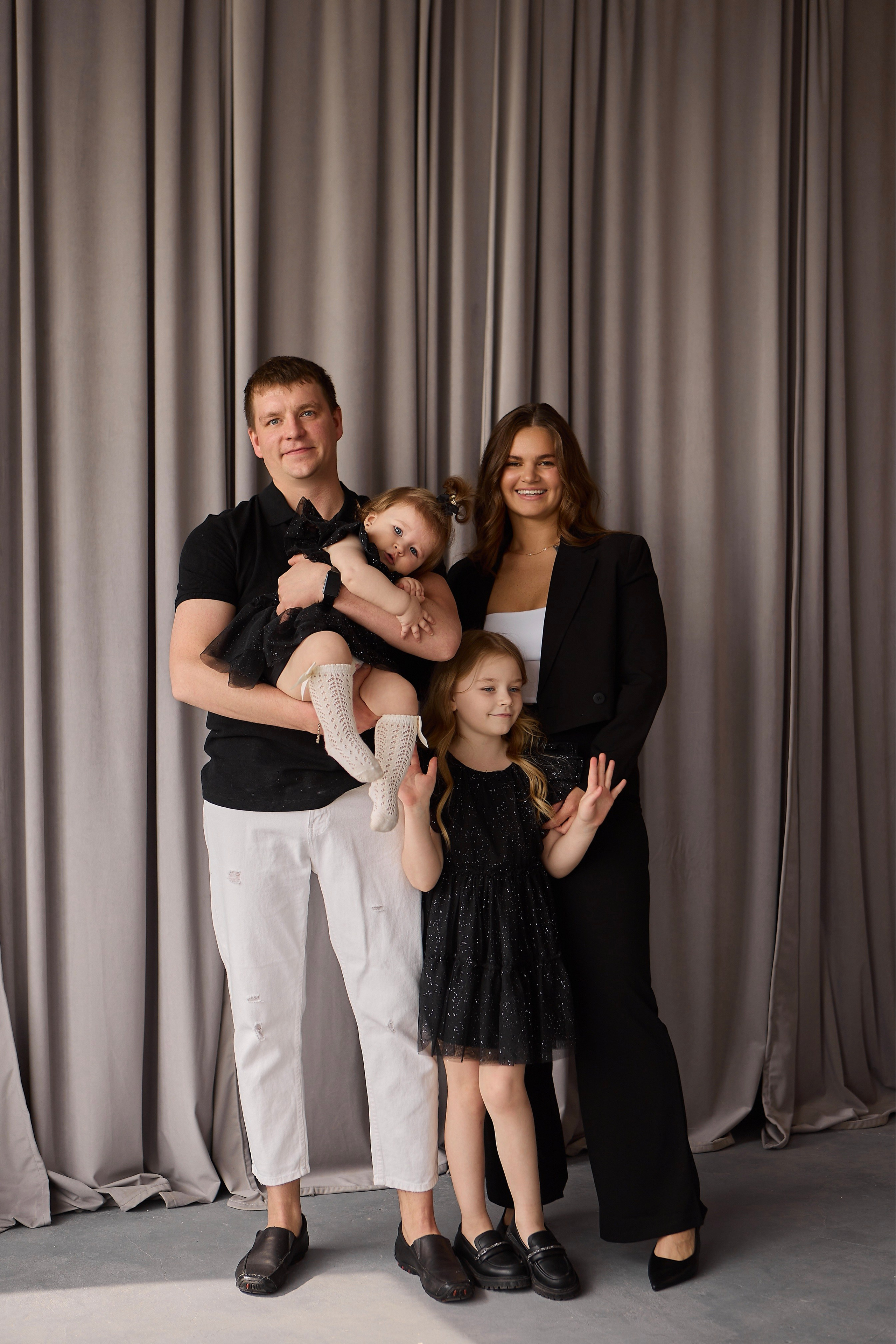 Вика с семьей. Свадебный фотограф Нижний Новгород