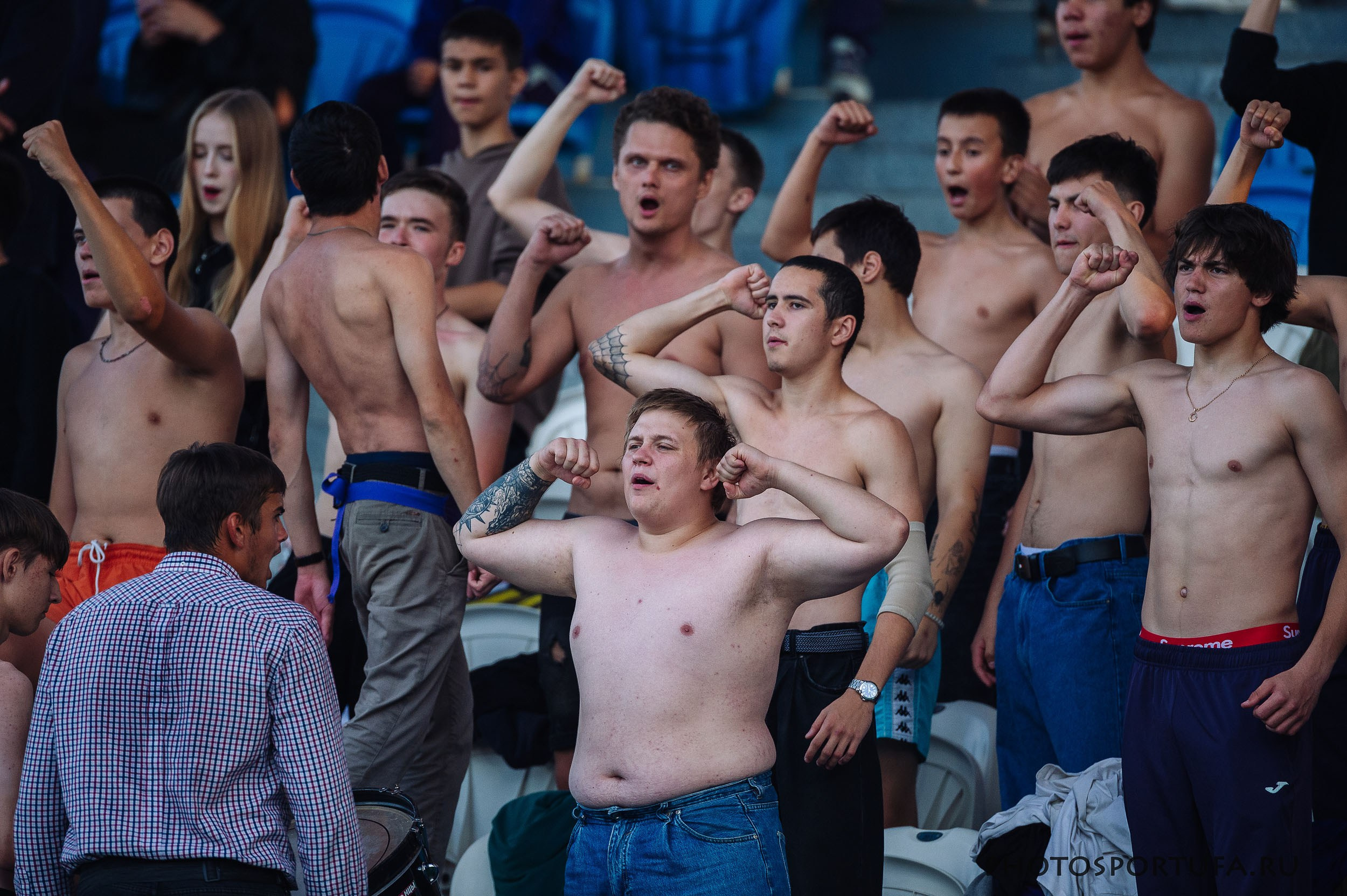 Россия — МЕЛБЕТ — Первая Лига. 4 -й тур «ФК УФА» — ФК «Тюмень». Спортивный фотограф в Уфе Евгений Буров