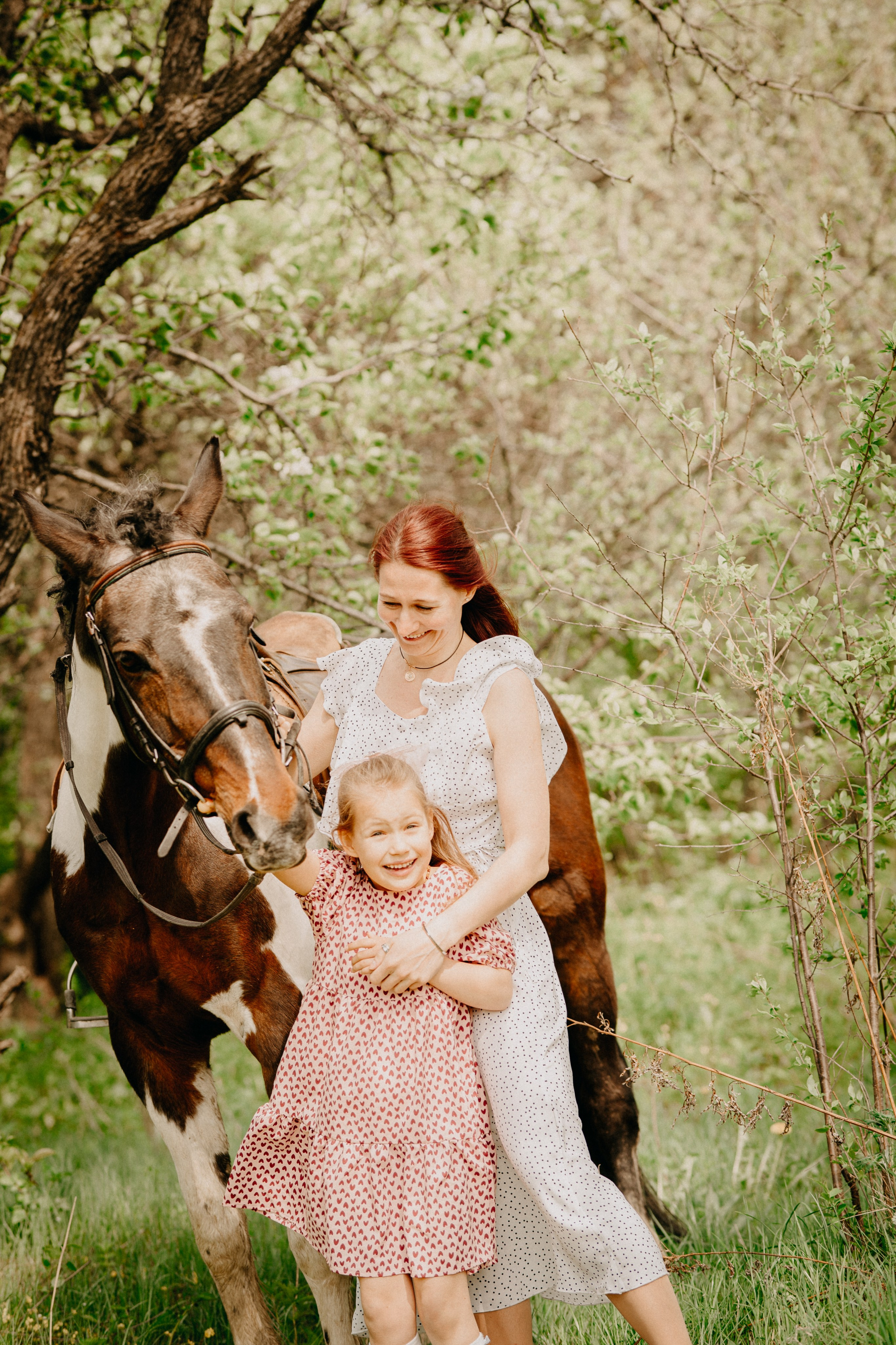 С лошадьми. Главная