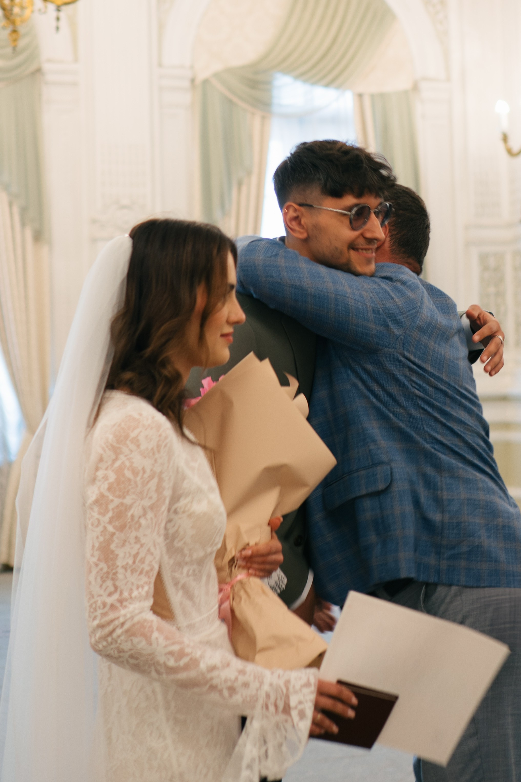 СЪЁМКИ В ПЕРВОМ ДВОРЦЕ ПРОГУЛКА И СТУДИЯ. Профессиональный фотограф, Санкт-Петербург — Виктория Богомолова