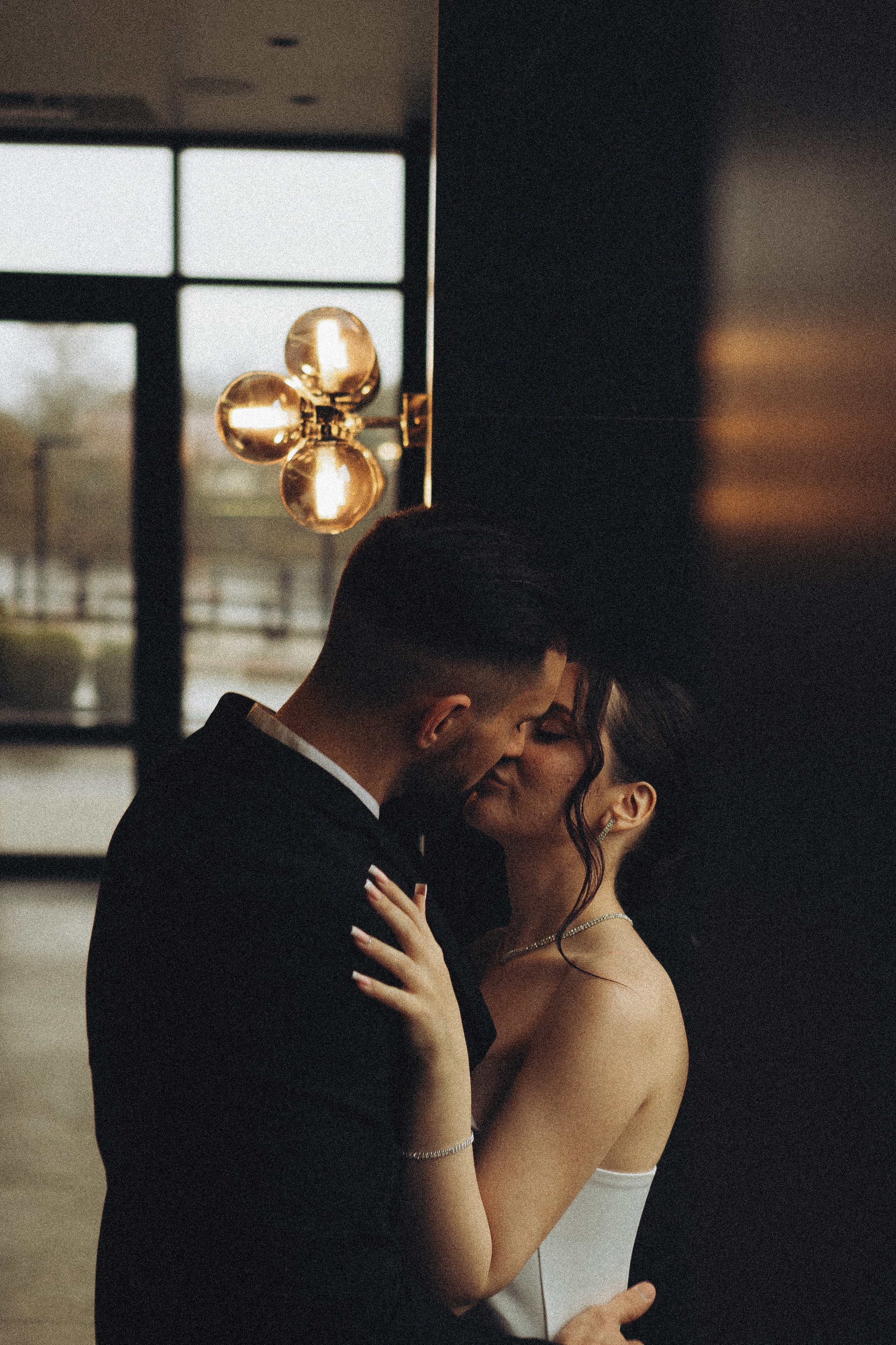 СВАДЕБНАЯ СЬЕМКА СБОРОВ ЖЕНИХА И НЕВЕСТЫ В ОТЕЛЕ И ТАКЖЕ ФОТОСЕССИИЯ В ОТЕЛЕЕ МЕГАПОЛИС БРЯНСК. Профессиональный фотограф, Санкт-Петербург — Виктория Богомолова