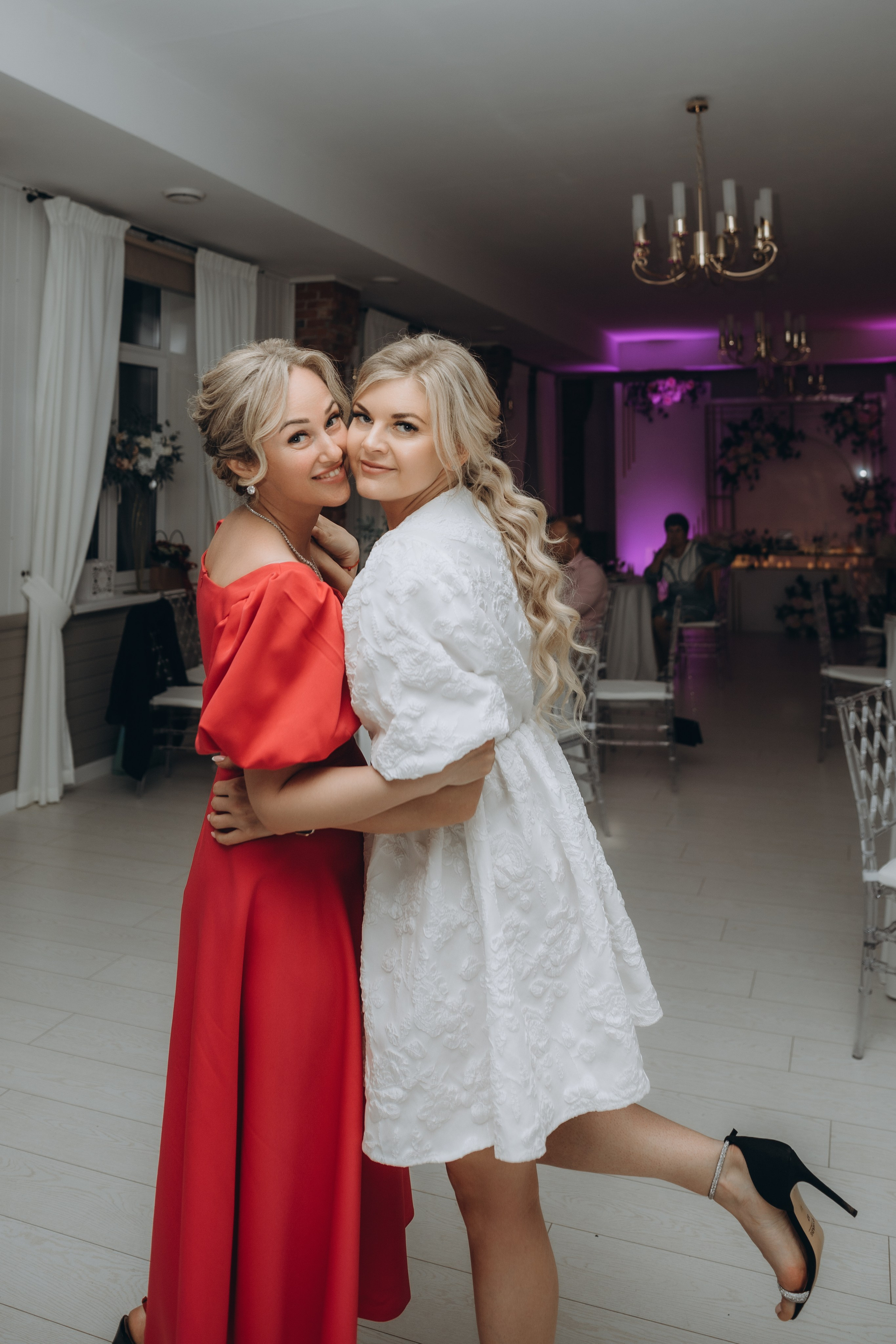 Олег и Анастасия