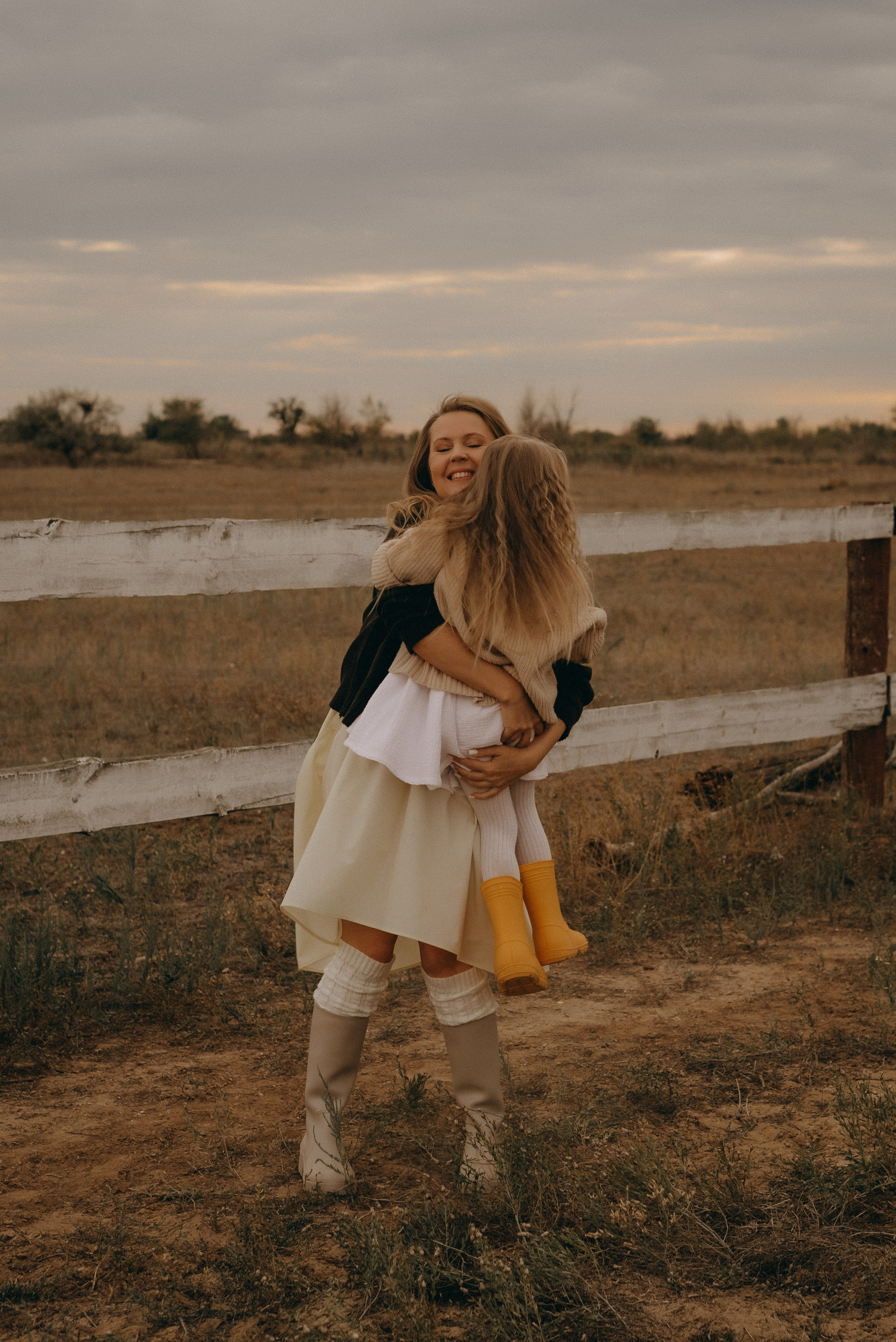 Света и Даша