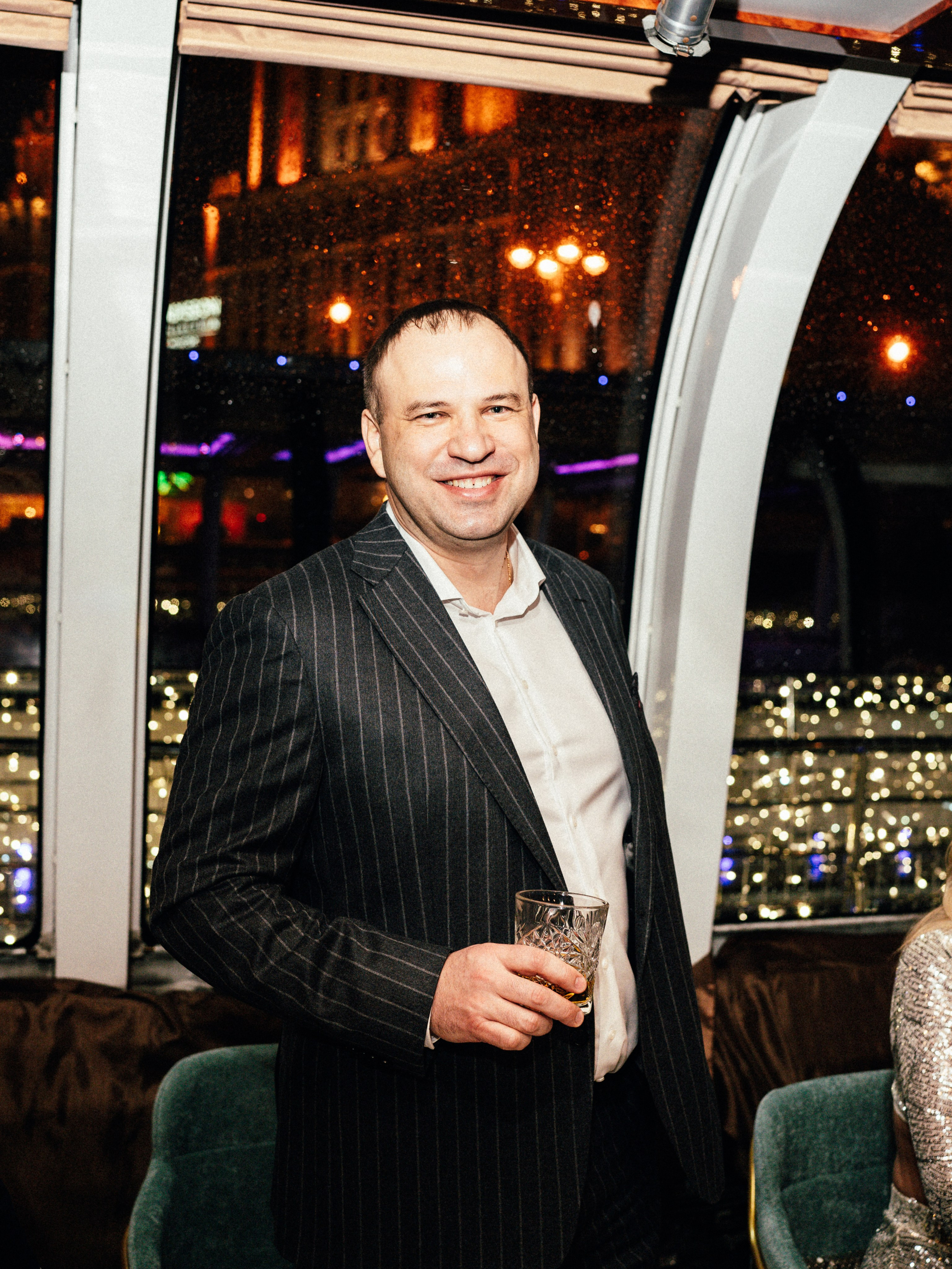 Корпоратив Erwin Река. Портретный и репортажный фотограф