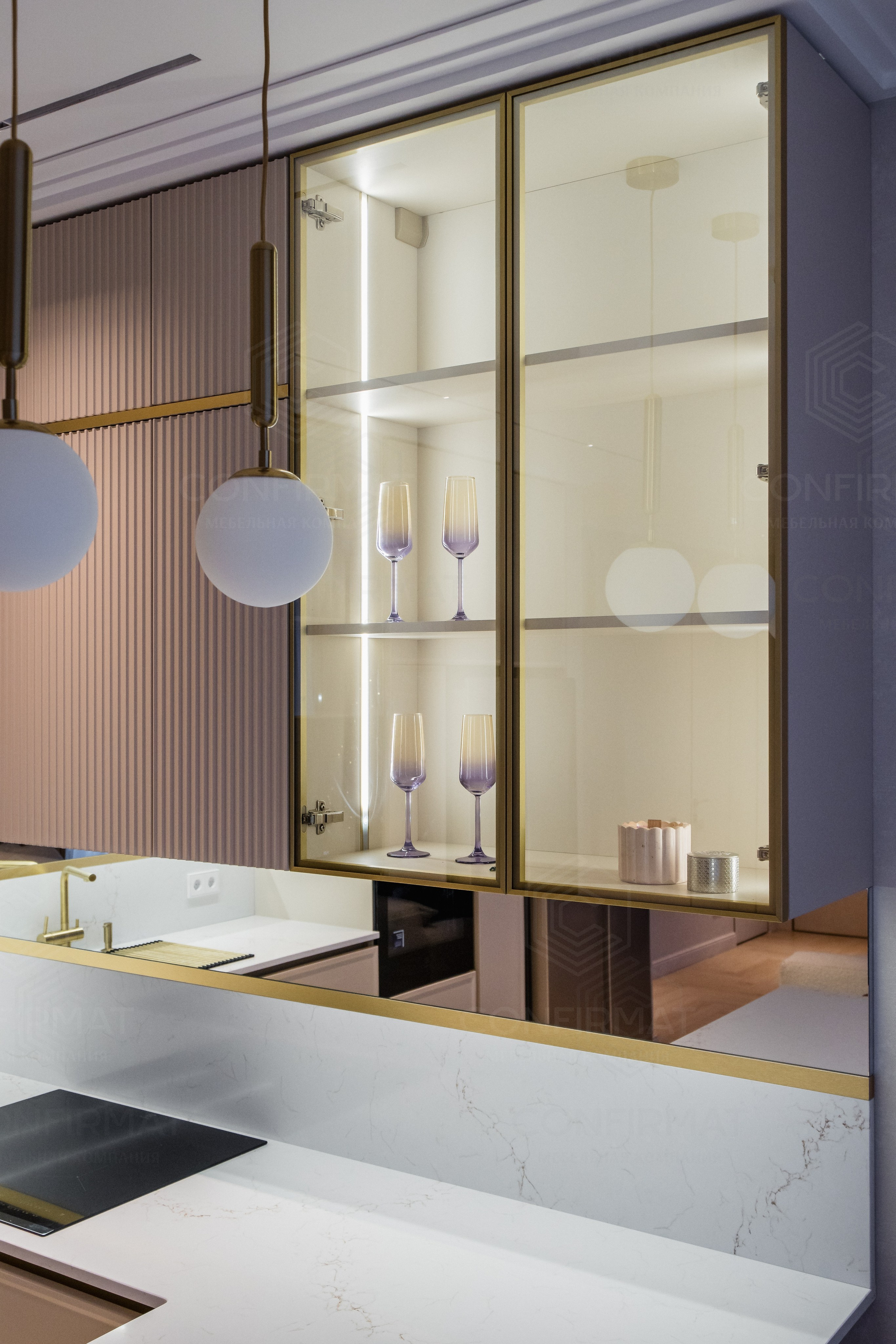 Кухне в цвете «крем Сабайон». Мебель на заказ