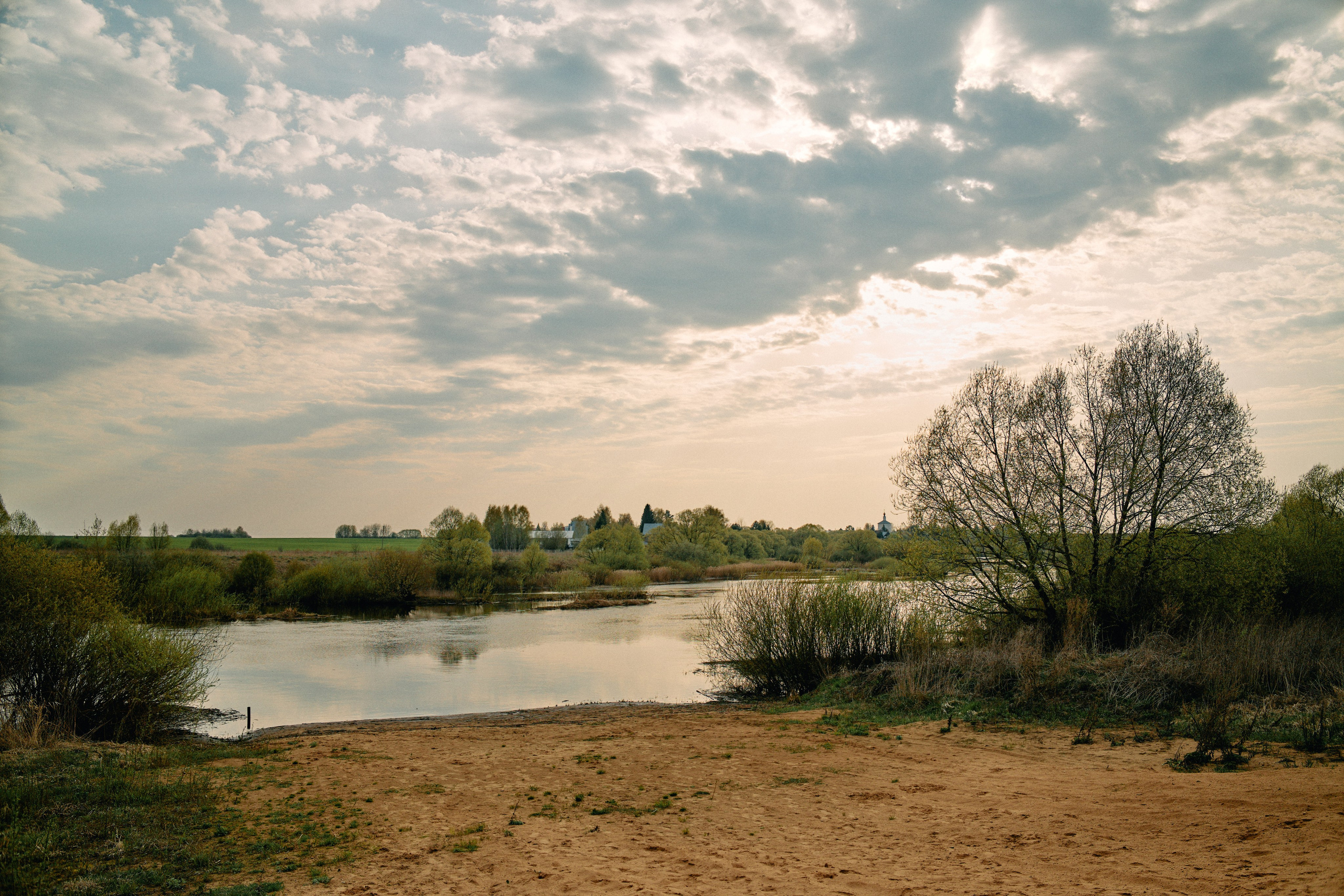 Бутик-отель Поле летом. Профессиональный Фотограф во Владимире, в Москве и в Суздале — Полина Романычева