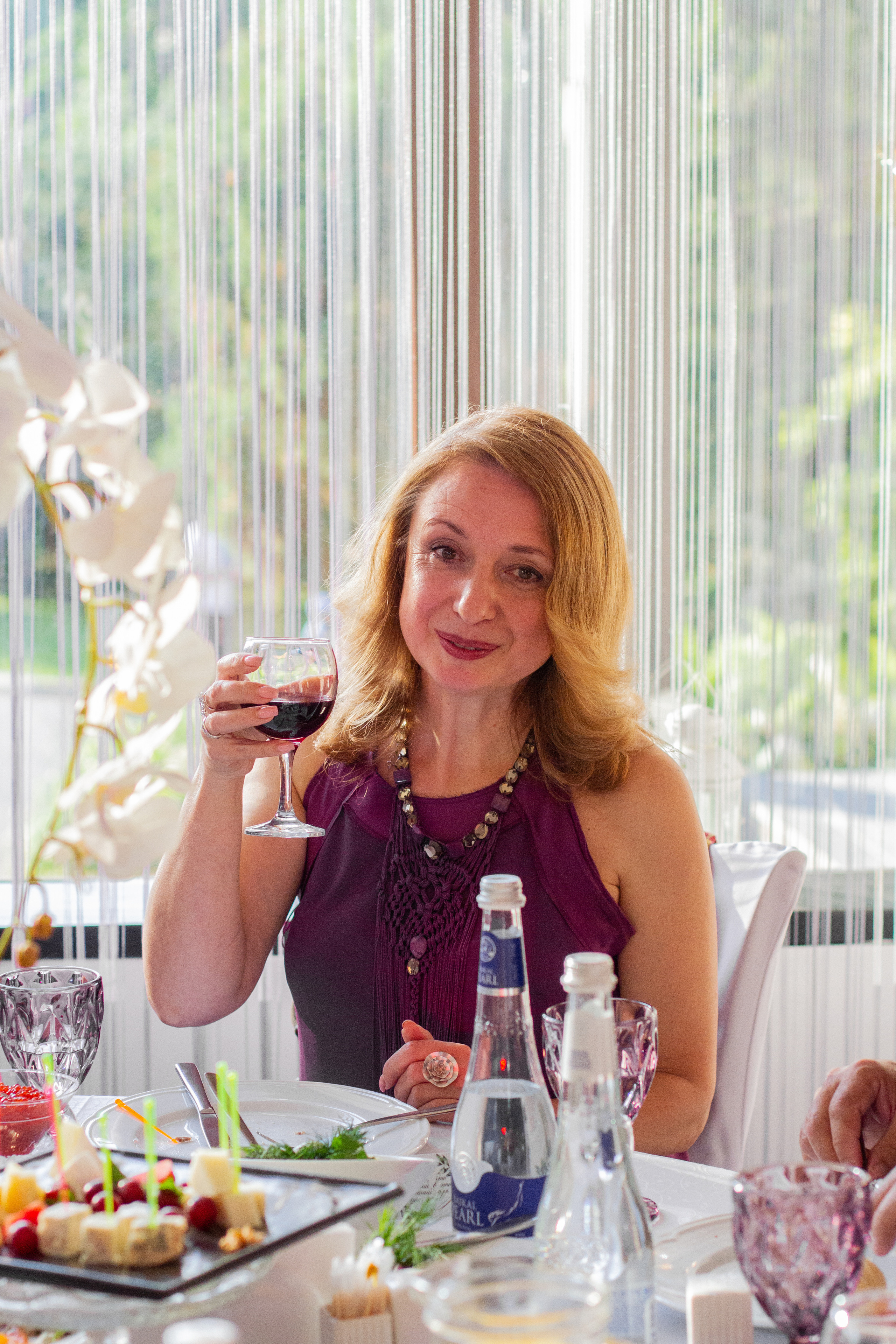 Кристина и Максим. Ресторан. Главная