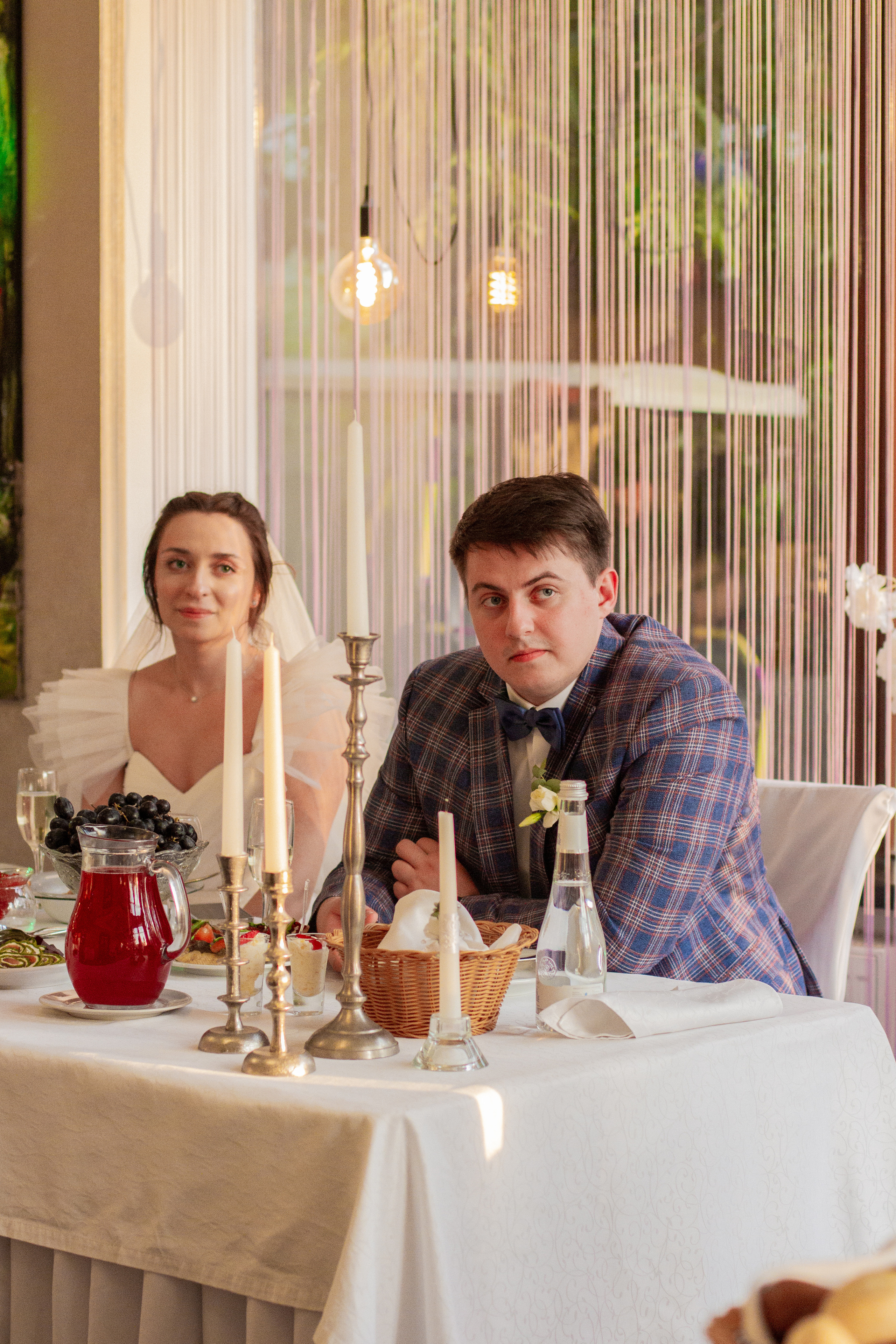 Кристина и Максим. Ресторан. Главная