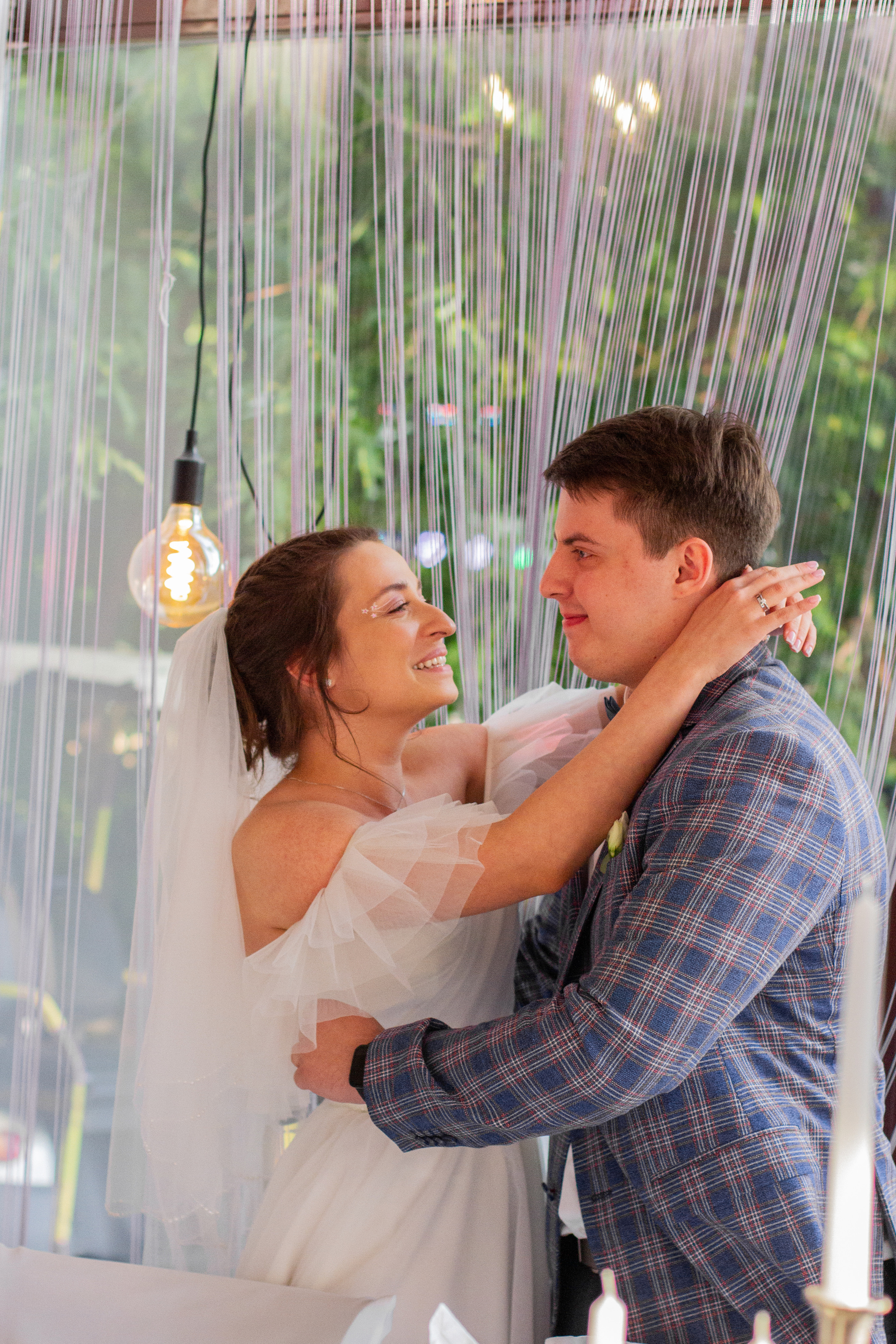 Кристина и Максим. Ресторан. Главная