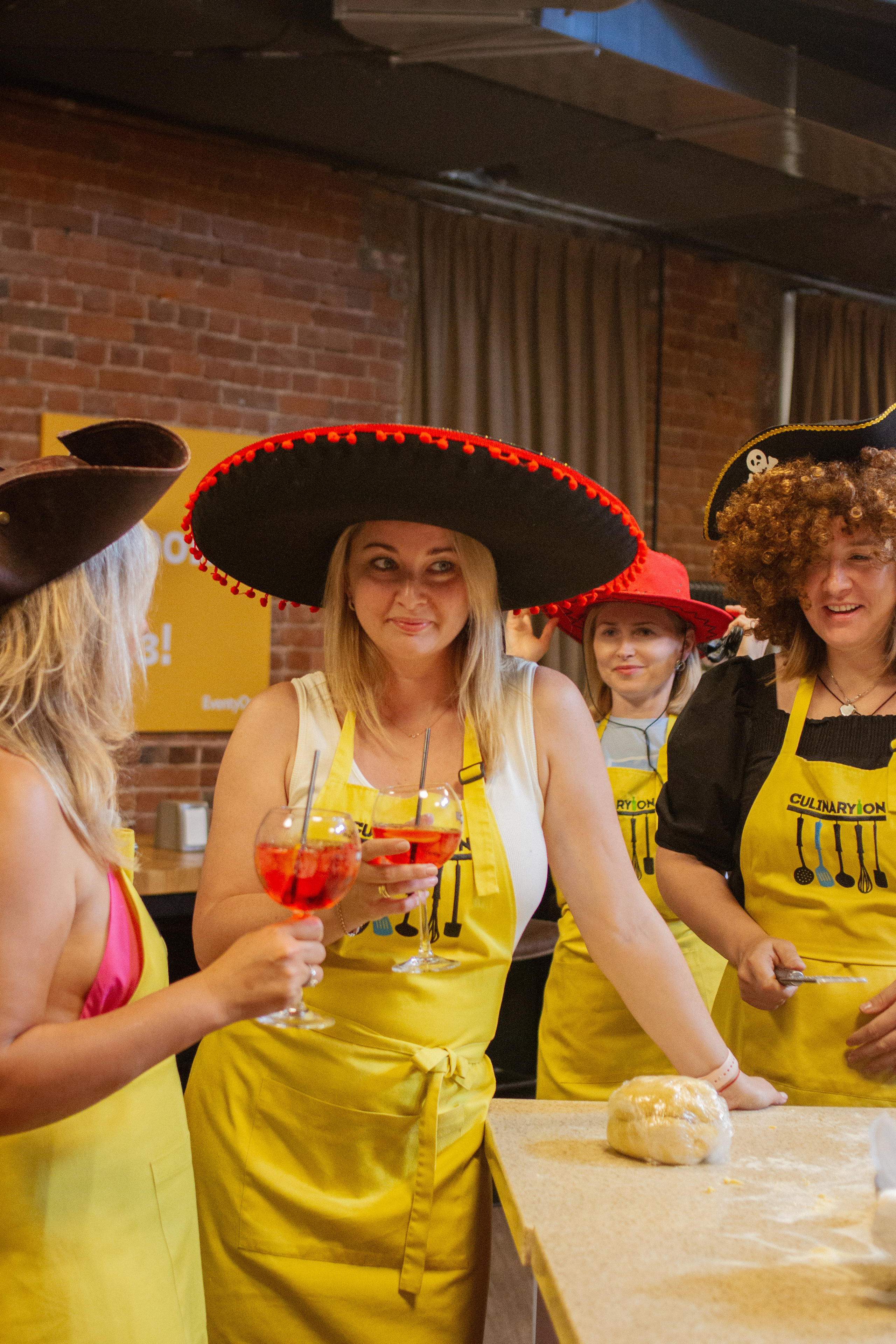 Анна День Рождение. Главная