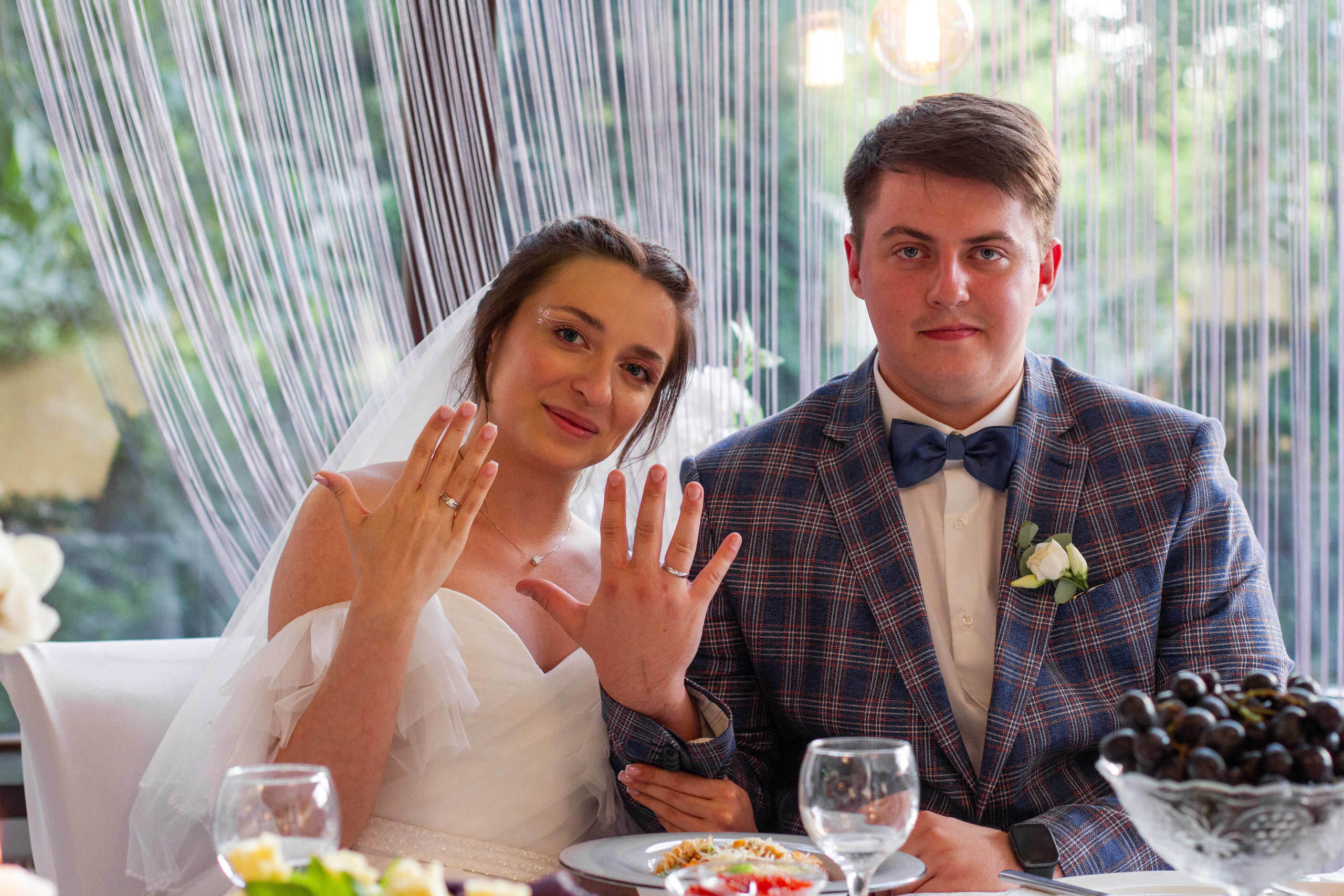 Кристина и Максим. Ресторан. Главная