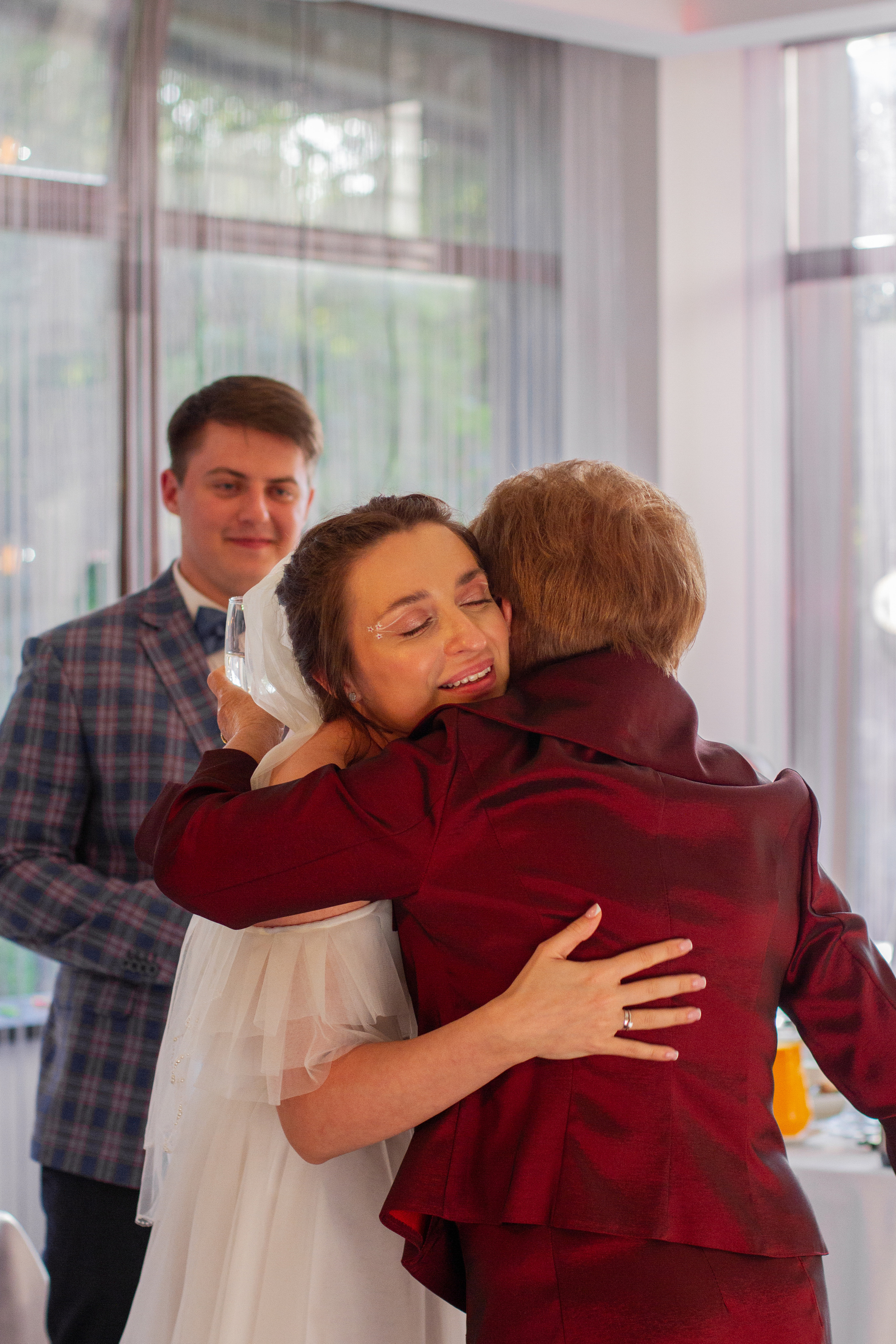 Кристина и Максим. Ресторан. Главная