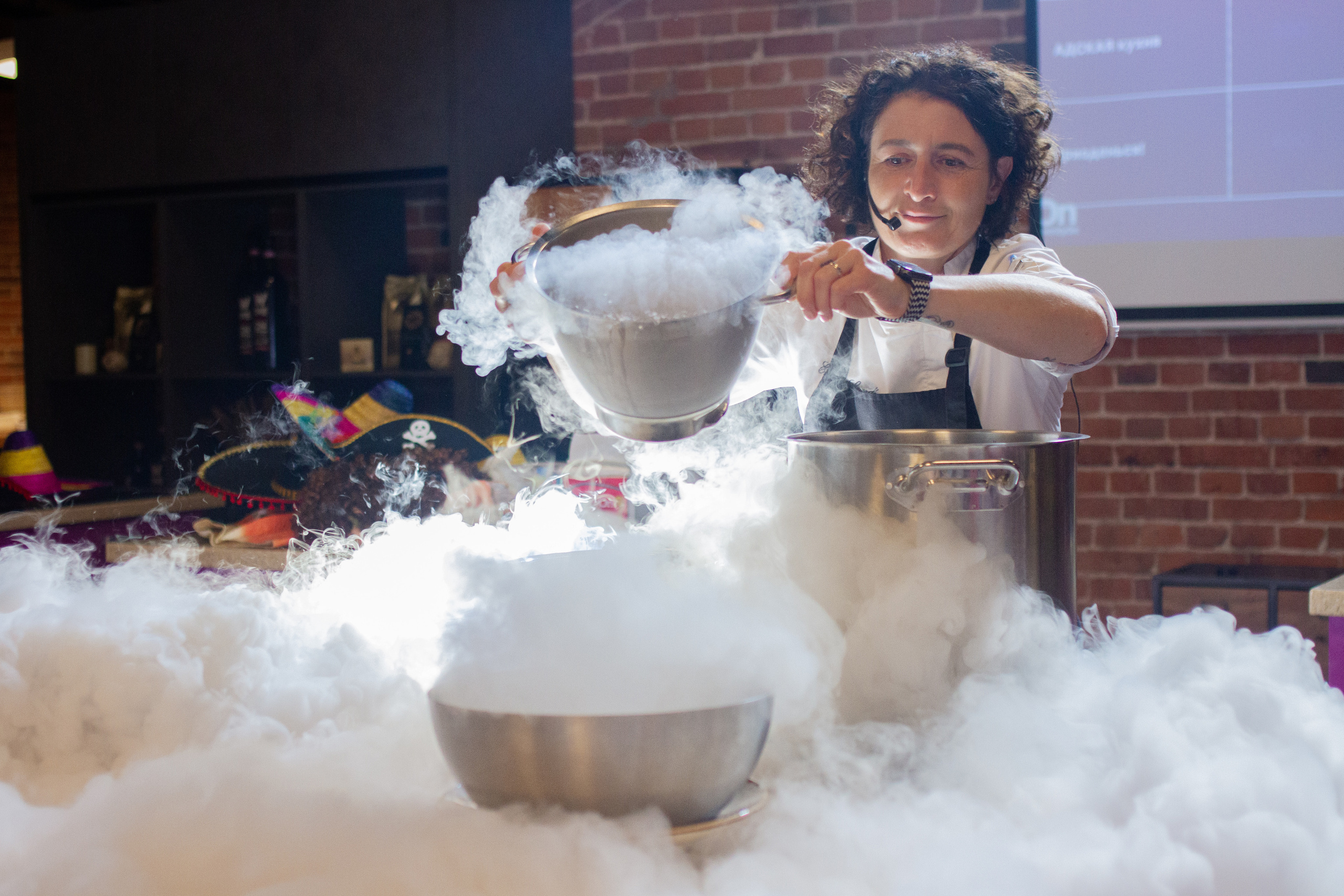 Анна День Рождение. Главная