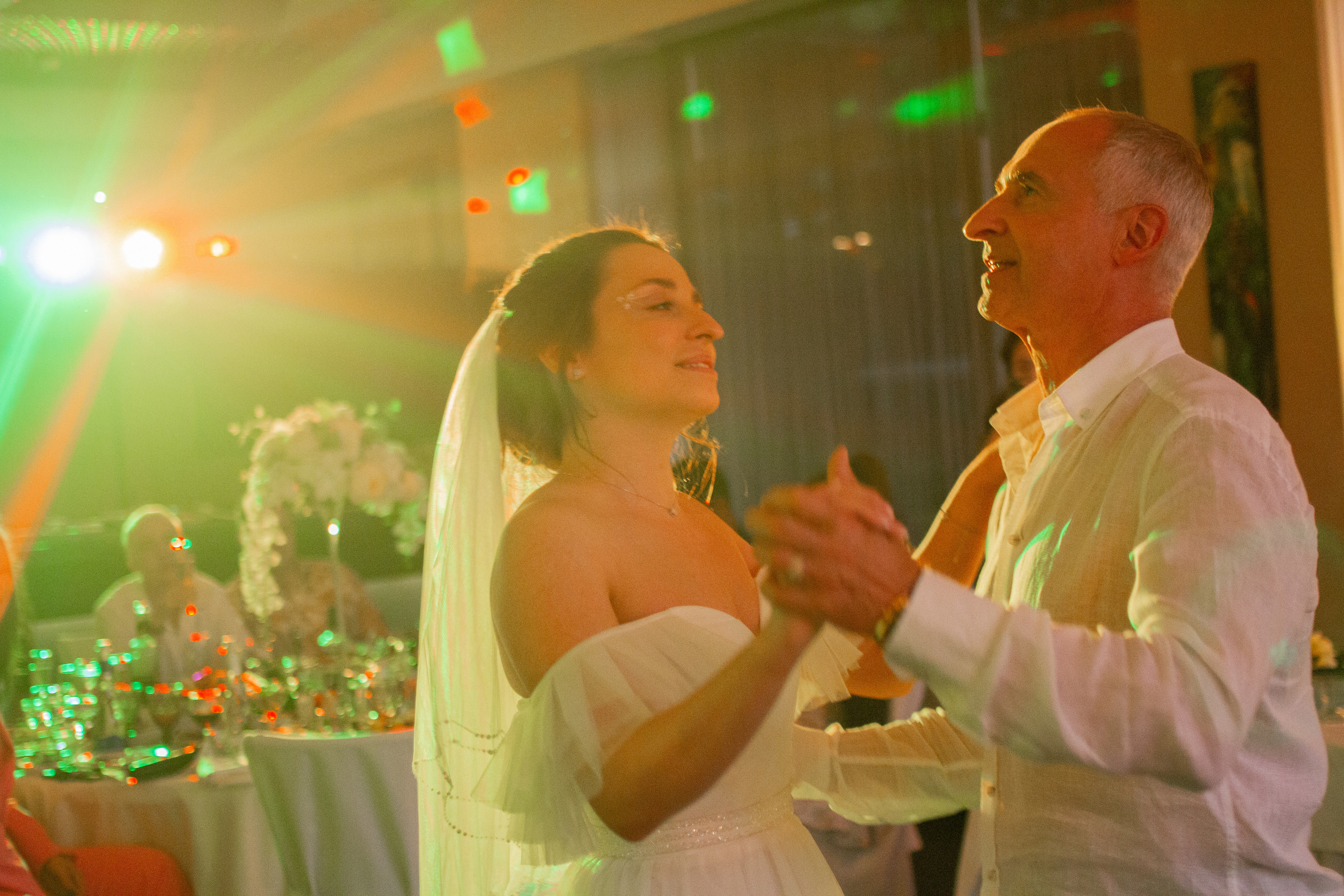 Кристина и Максим. Ресторан. Главная