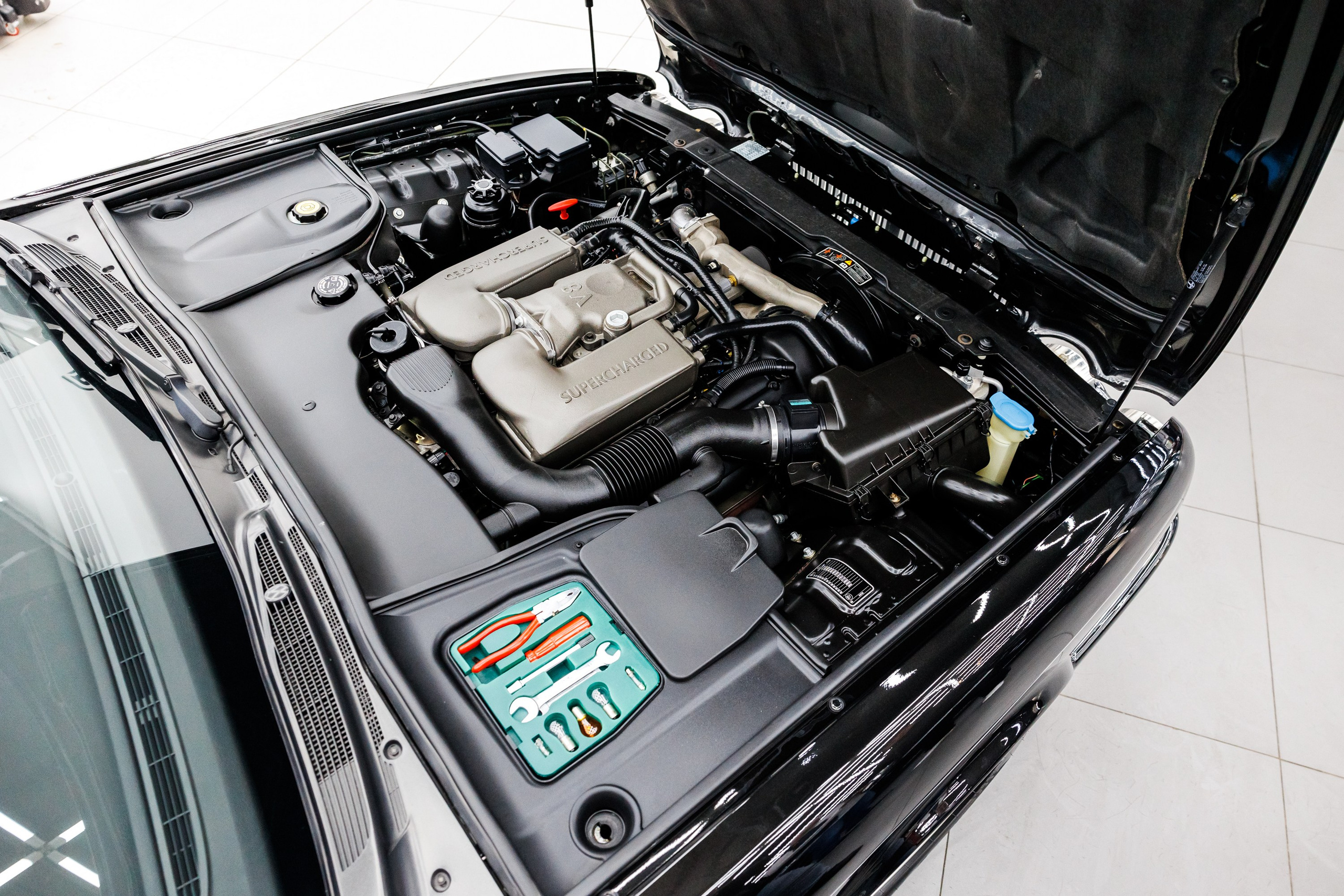 Автомобильная фотосъёмка Daimler Xj8. Фотограф Сергей Лукьянов @xapeton_photo Москва