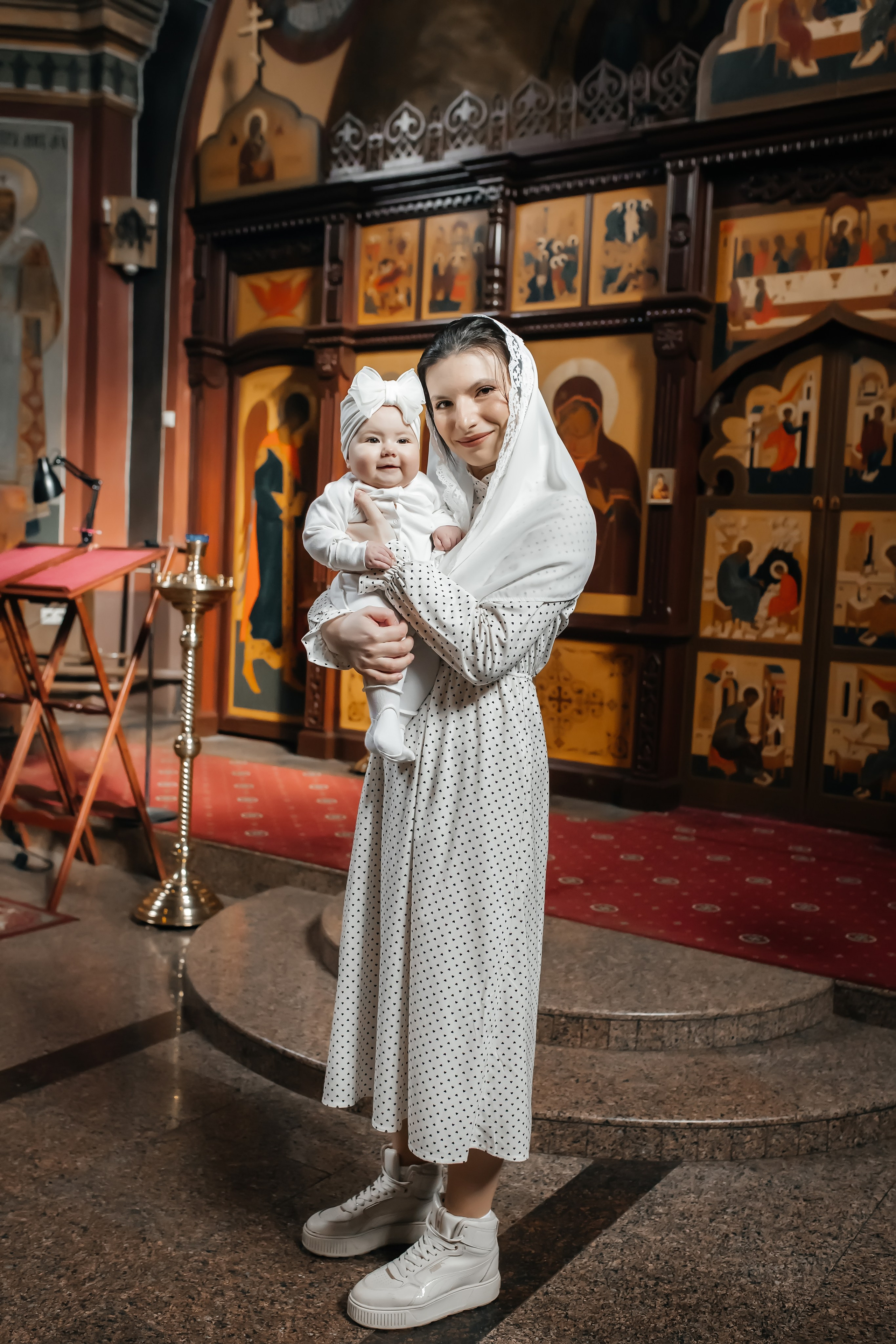 Крещение Алисы в Успенском Храме Красногорск. Фотограф на крещение и венчание Москва  Надежда Баланина