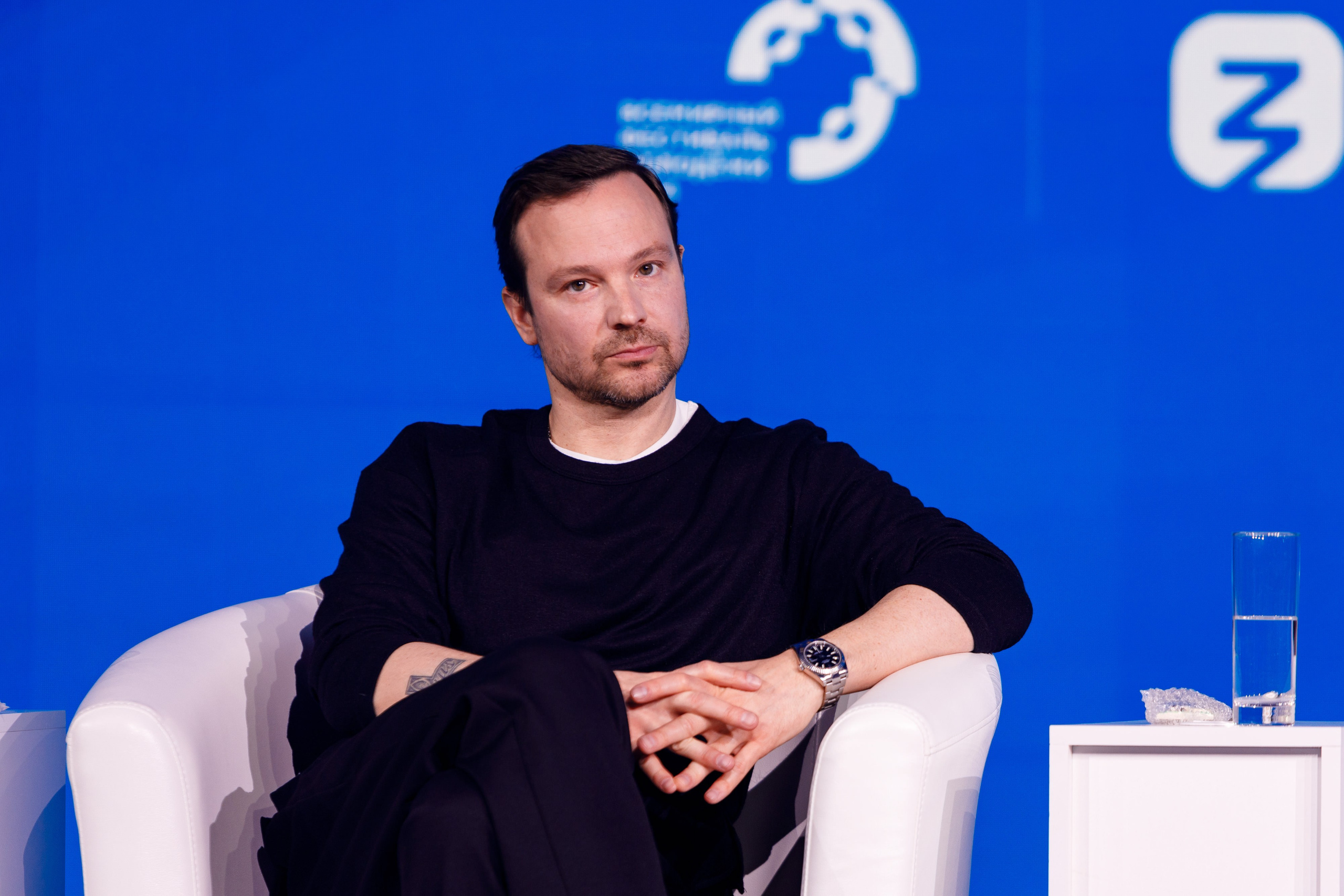 Всемирный фестиваль молодёжи 2024 в России. Репортажный фотограф в Москве, Сочи и Санкт-Петербурге