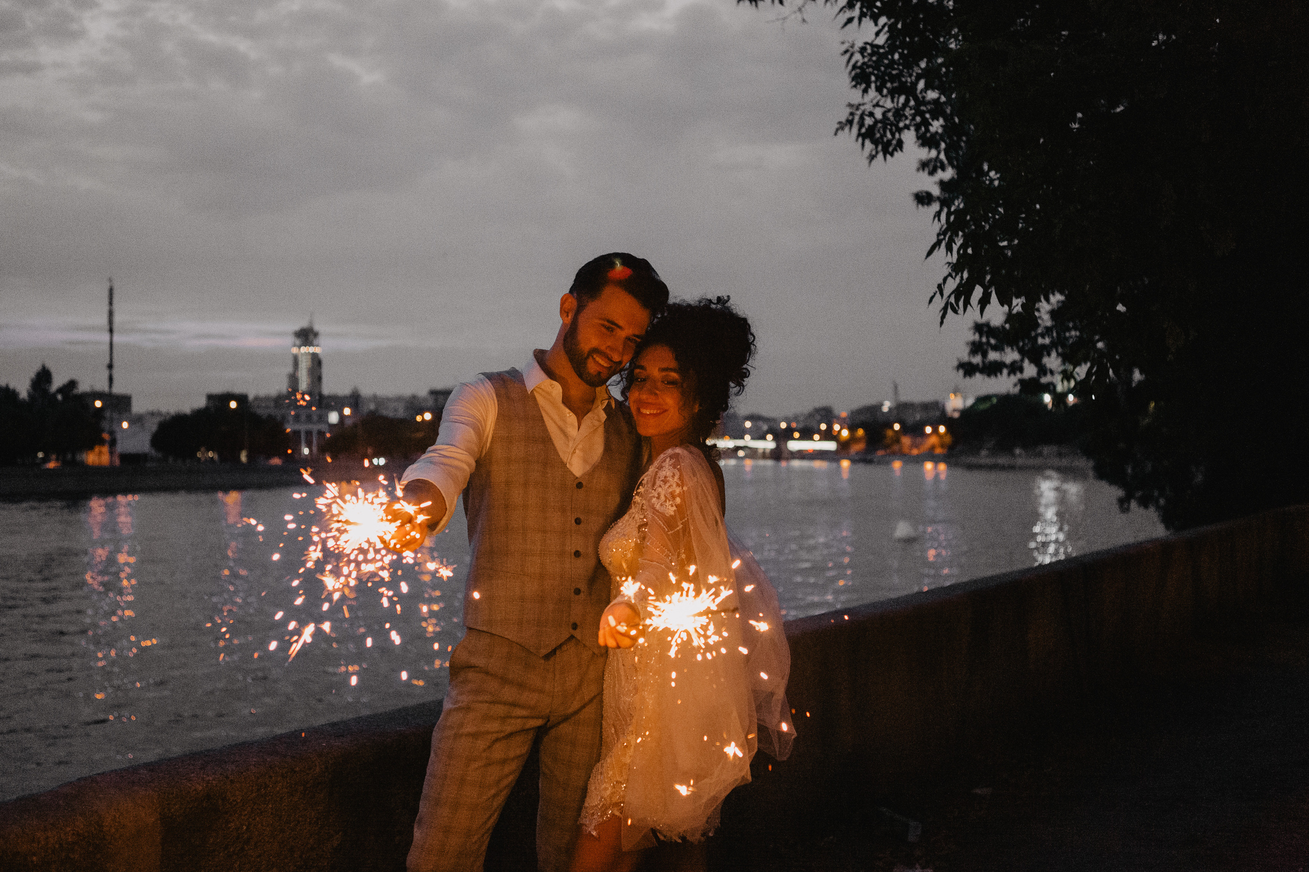 Ночная love story c бенгальскими огнями