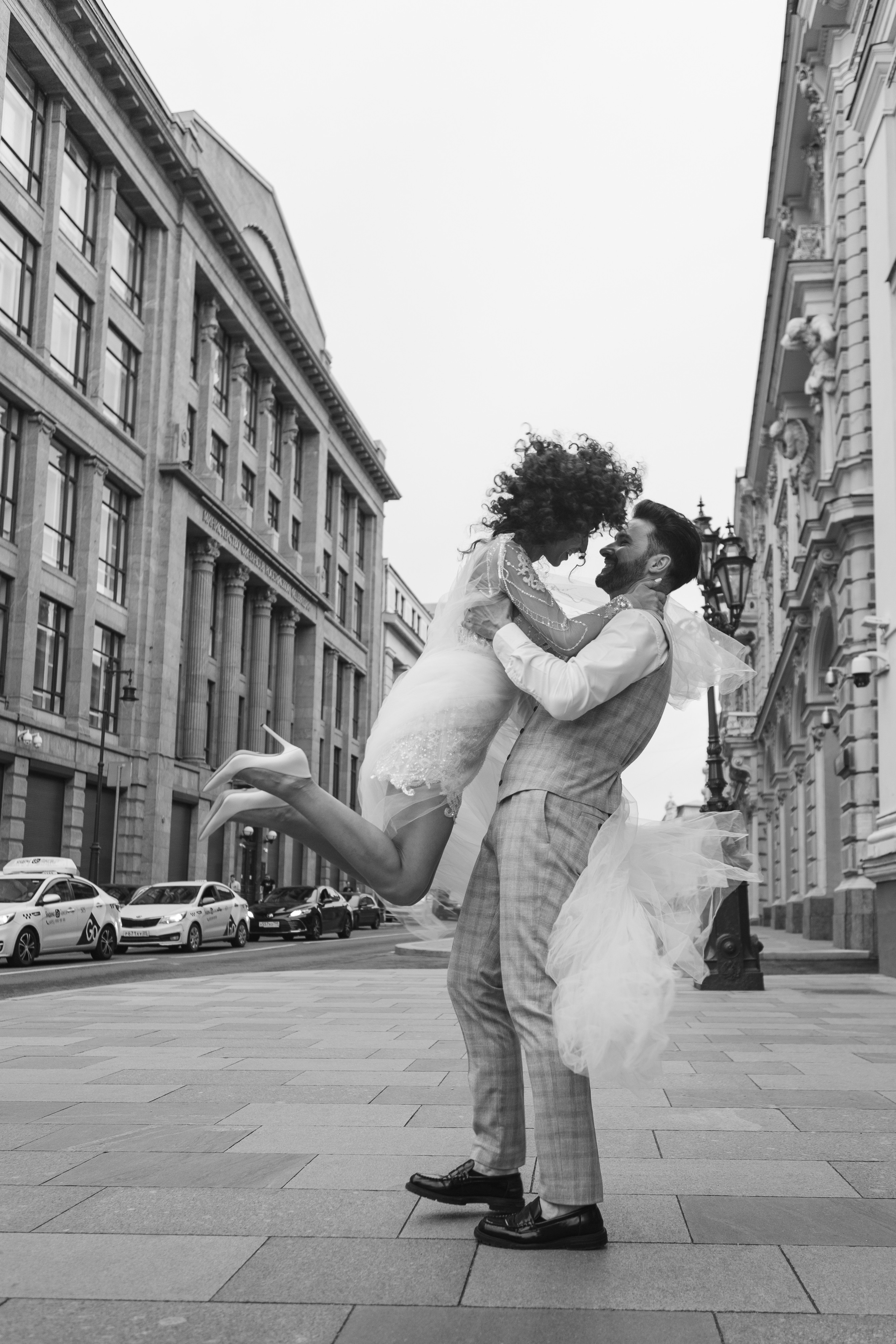 Свадебная фотосессия по старым улицам Москвы