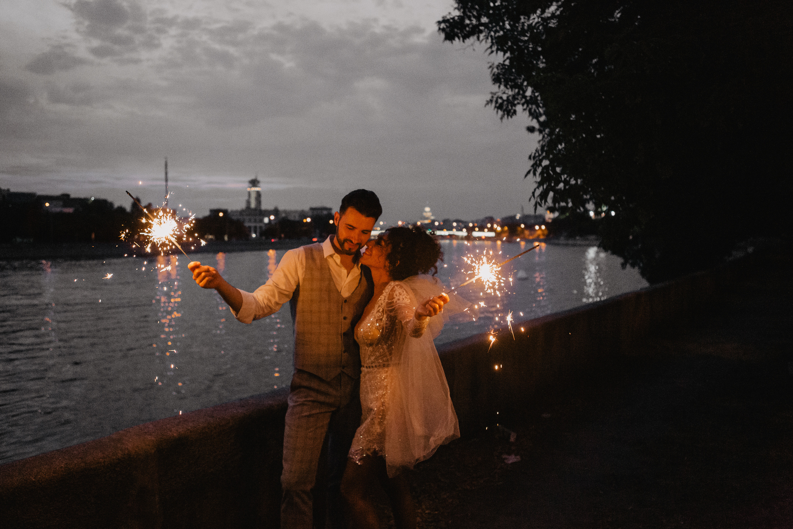 Ночная love story c бенгальскими огнями