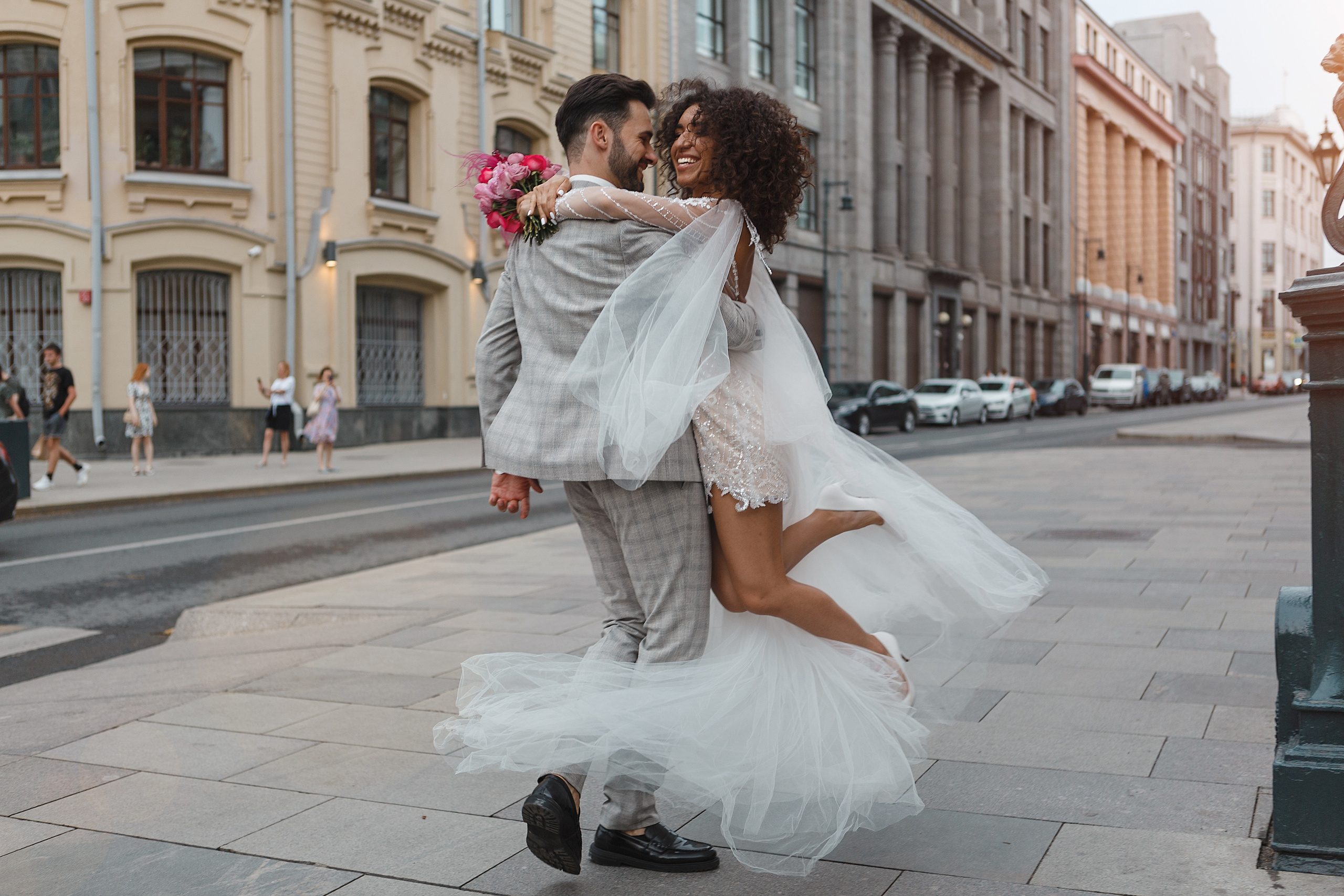 Свадебная прогулка в центре Москвы