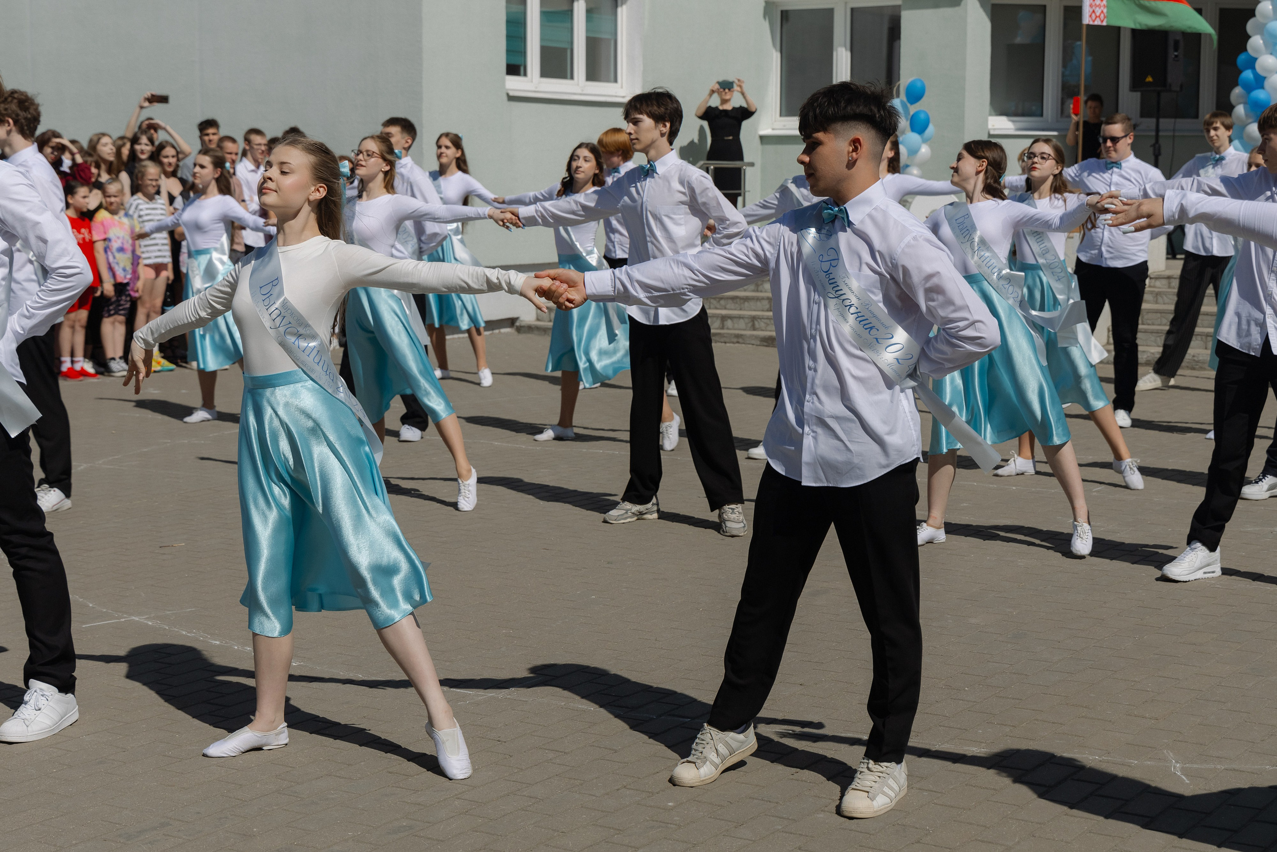 Последний звонок 2024. Свадебный фотограф в Минске/Беларуси Сергей Спиридонов
