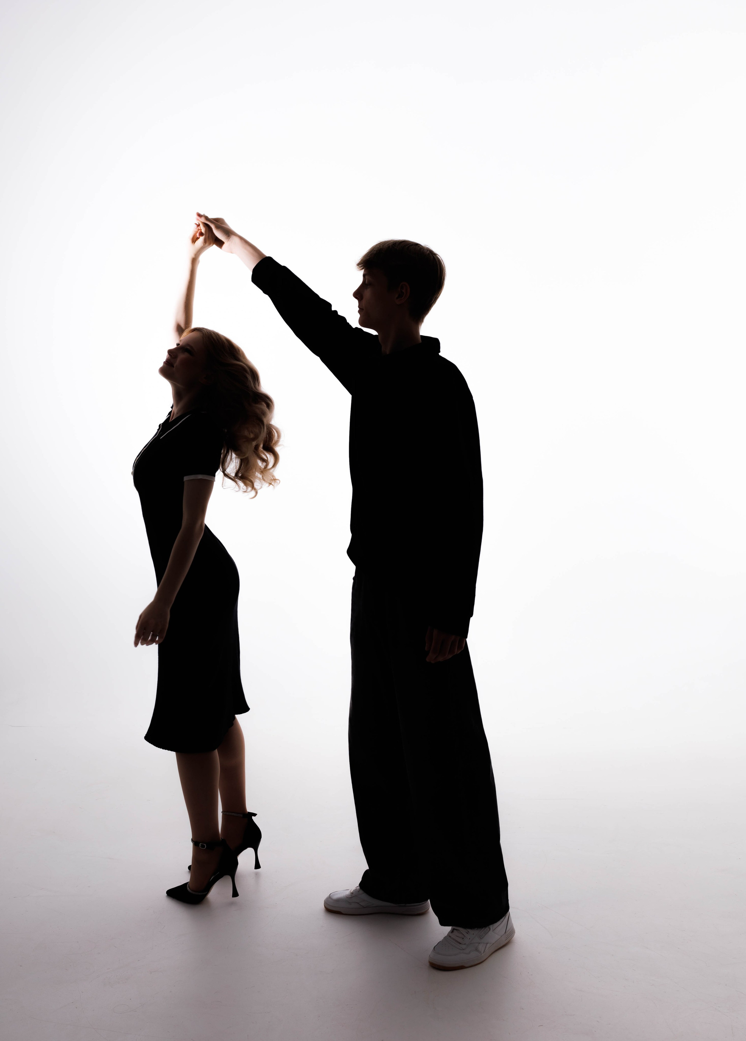 Фотосессия в студии. Свадебный и семейный фотограф Виолетта в Липецке