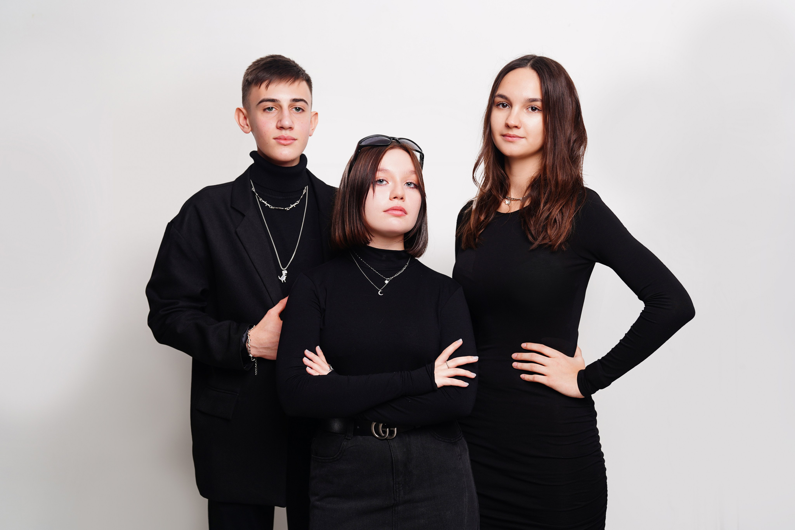 Мелкие группы / старшие классы. MEMENTO.Выпускные альбомы, школьные, юбилейные и другие книги. Ростов-на-Дону