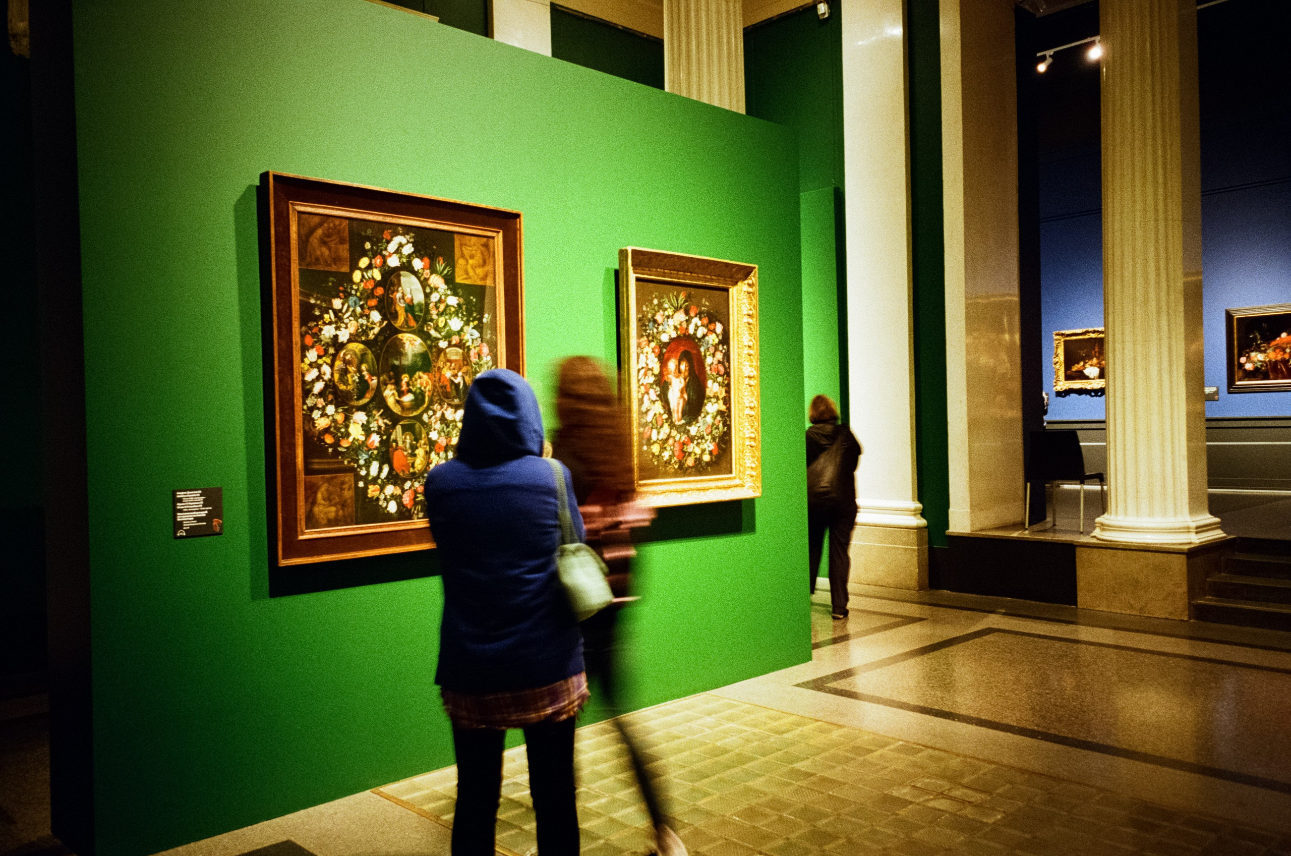 Осенние традиции. Пушкинский музей, театр Моссовета и концерт Розенбаума. Фотограф-документалист Мария Осокина