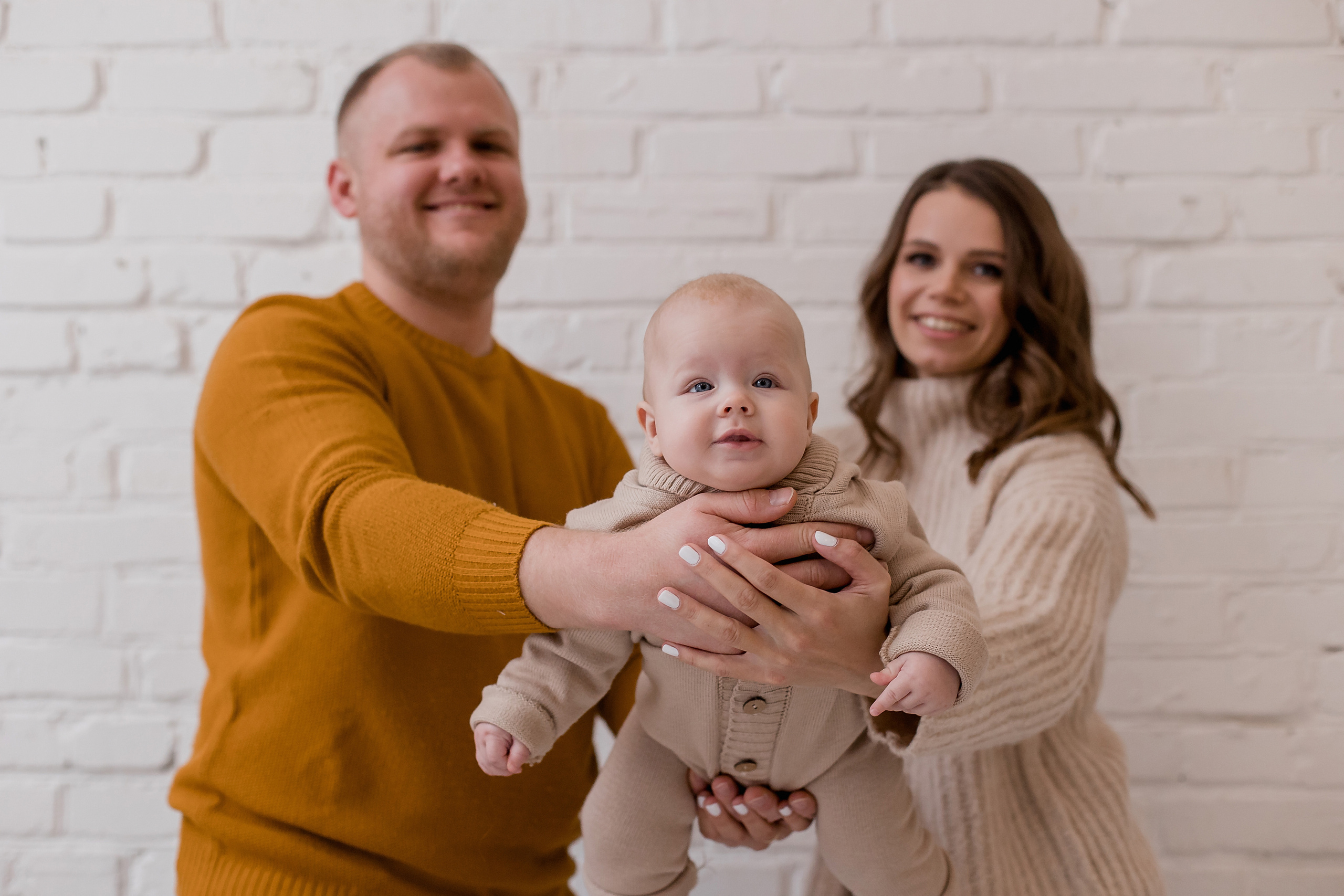 Семейная фотосессия в студии. Фотограф в Москве Авдеева Мария