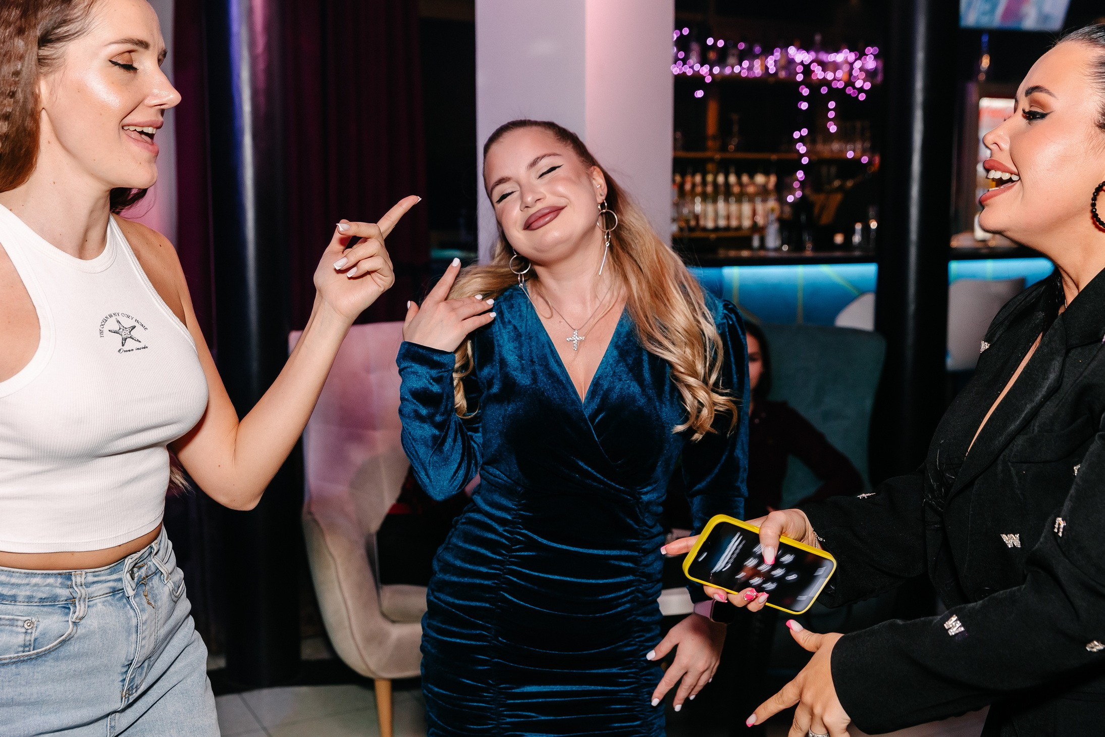 8 марта в лаунж-баре Major 2024. Свадебный, семейный и детский фотограф в Калининграде Елена Кравцова