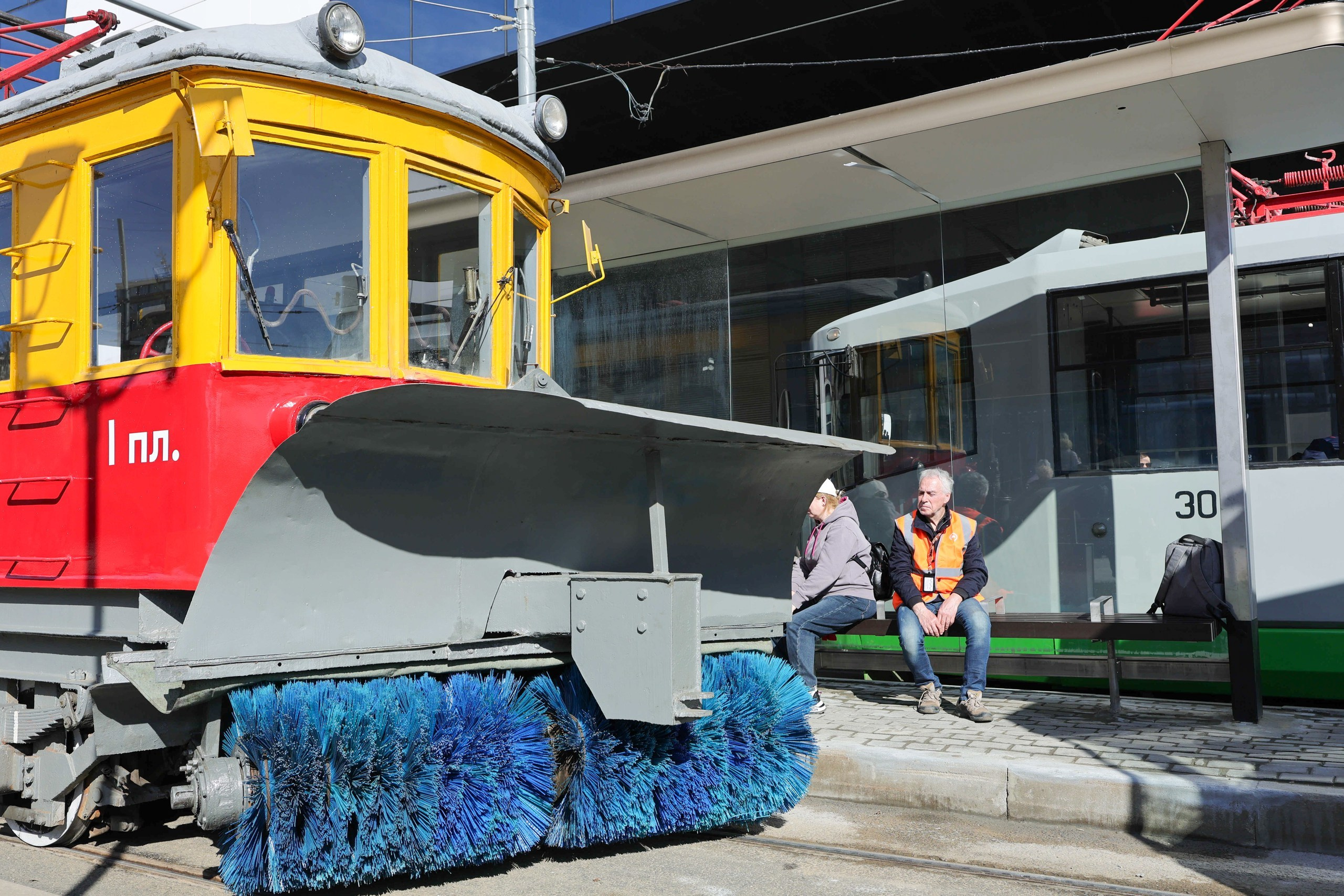 Парад трамваев. Репортажный, архитектурный, театральный и файн-арт фотограф Лена Мельникова в Москве