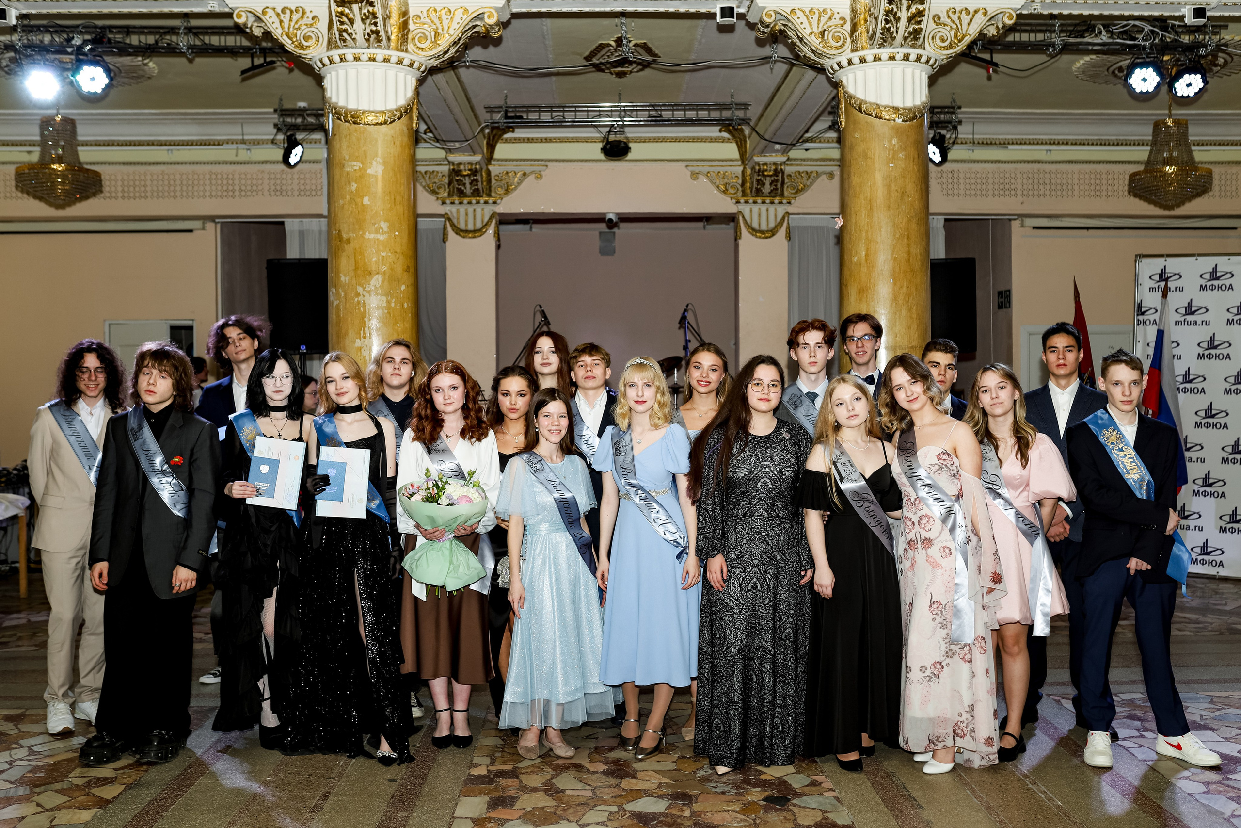 Школьные выпускные. Семейный и детский фотограф Эльвира Билибина