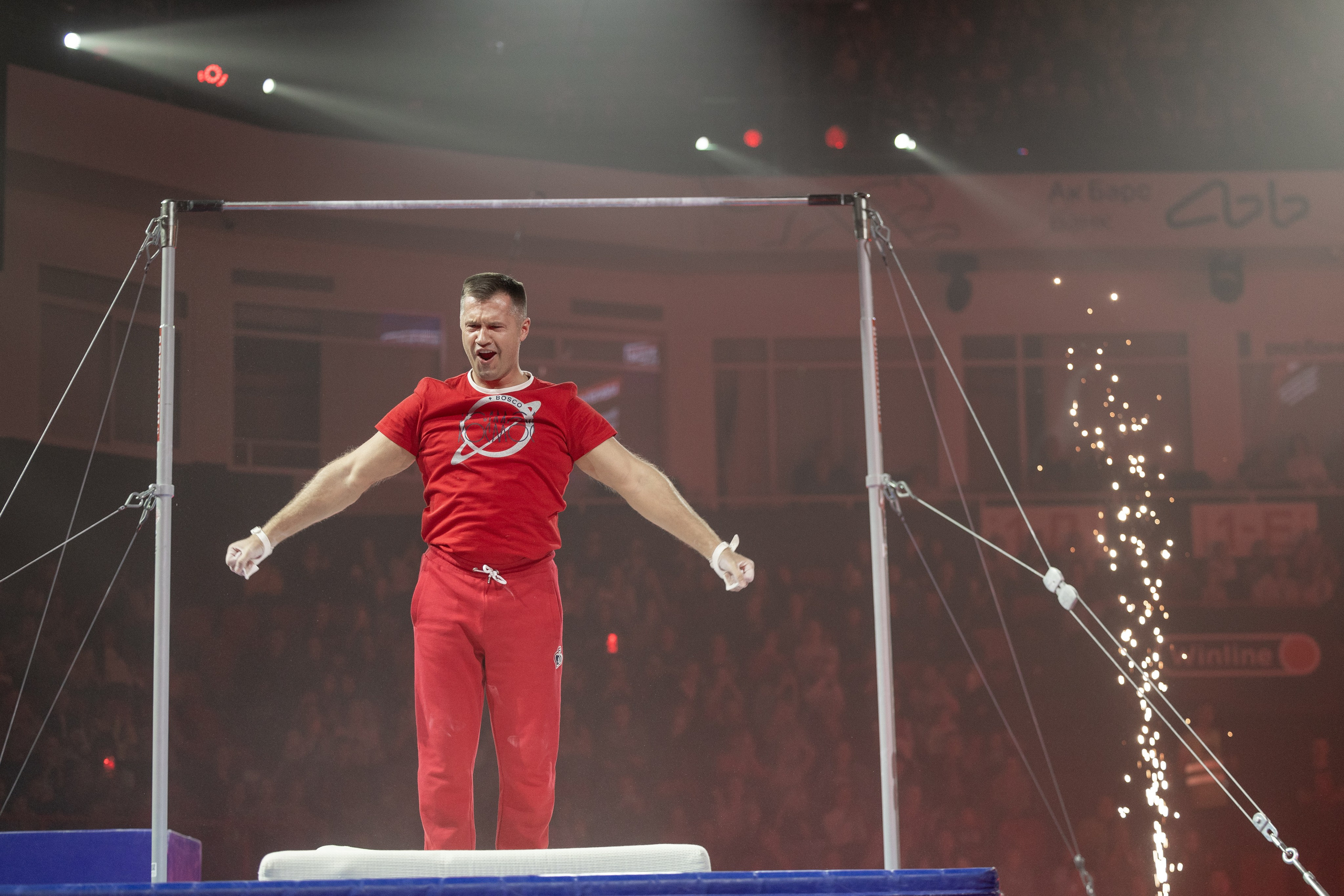 Шоу Алексея Немова «Легенды спорта». Спортивный репортажный фотограф Казань Нафис Сиразетдинов