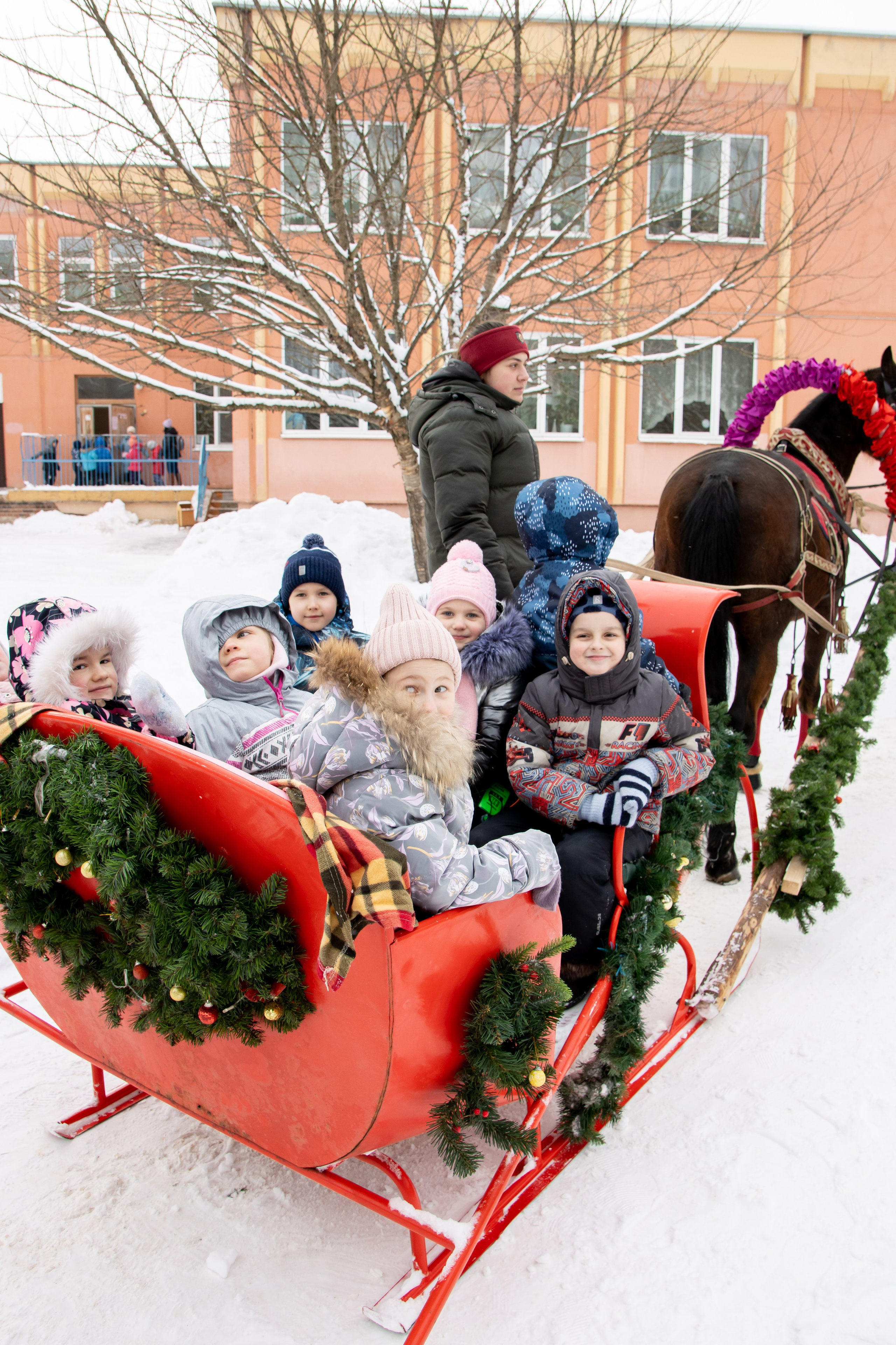 Съемки жизни в детском саду. Выпускные альбомы в Обнинске